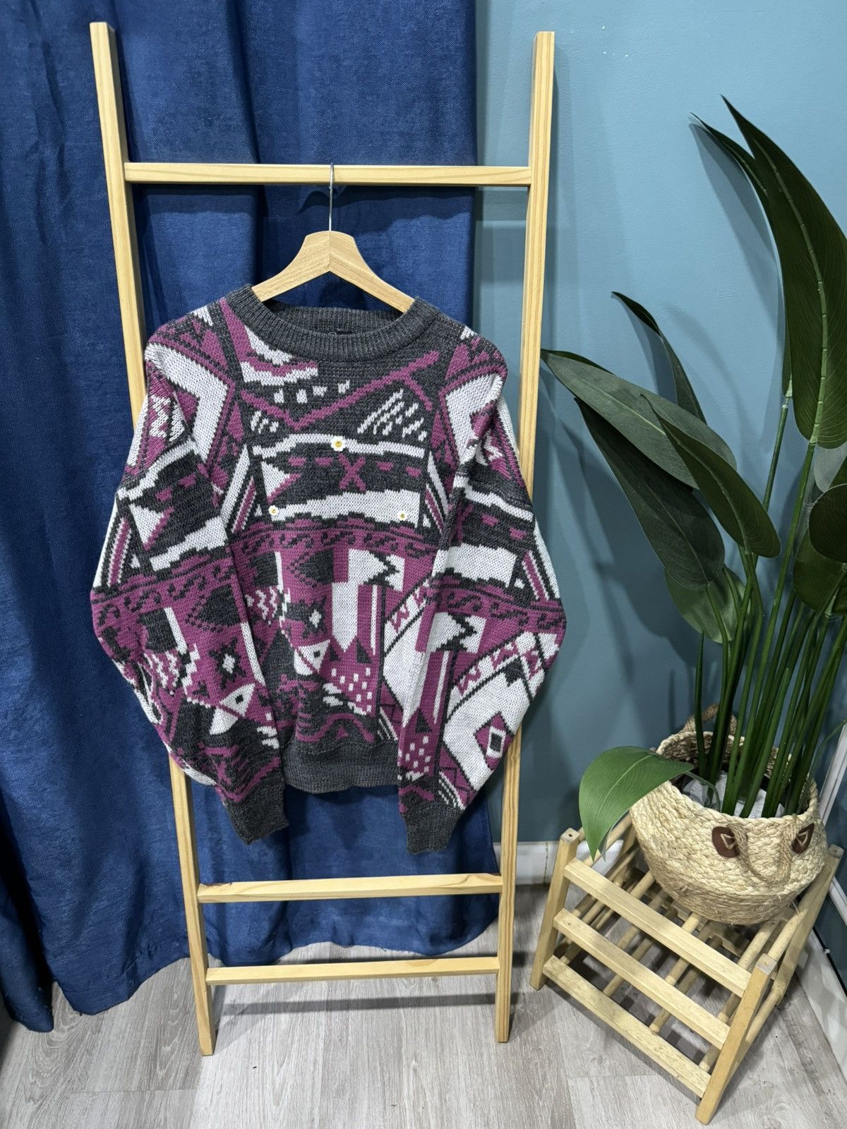 Vintage Vintage Velentino Alpha Fashion Sweater Size US M / EU 48-50 / 2 - 1 Thumbnail