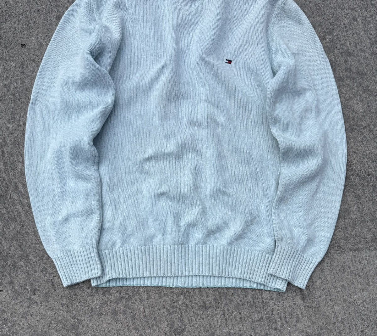 Other Vintage Tommy Hilfiger Y2K streetwear sweater Size US S / EU 44-46 / 1 - 4 Thumbnail