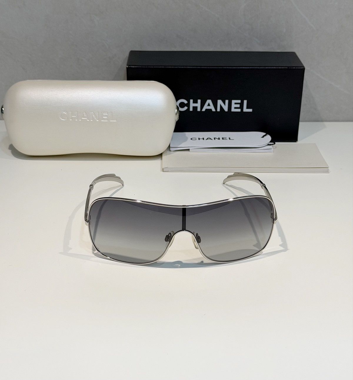 Chanel CHANEL VINTAGE SUNGLASSES 05246 94305 | Grailed
