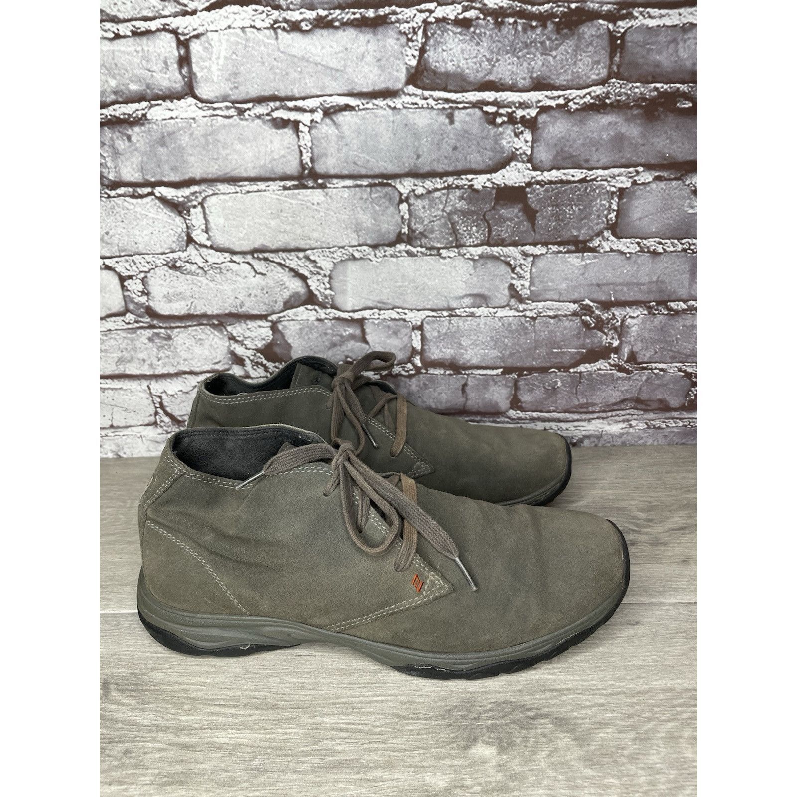 Eddie Bauer Eddie Bauer Green Brown Suede Leather Mid Lace Up Desert Boo Size US 11.5 / EU 44-45 - 9 Thumbnail