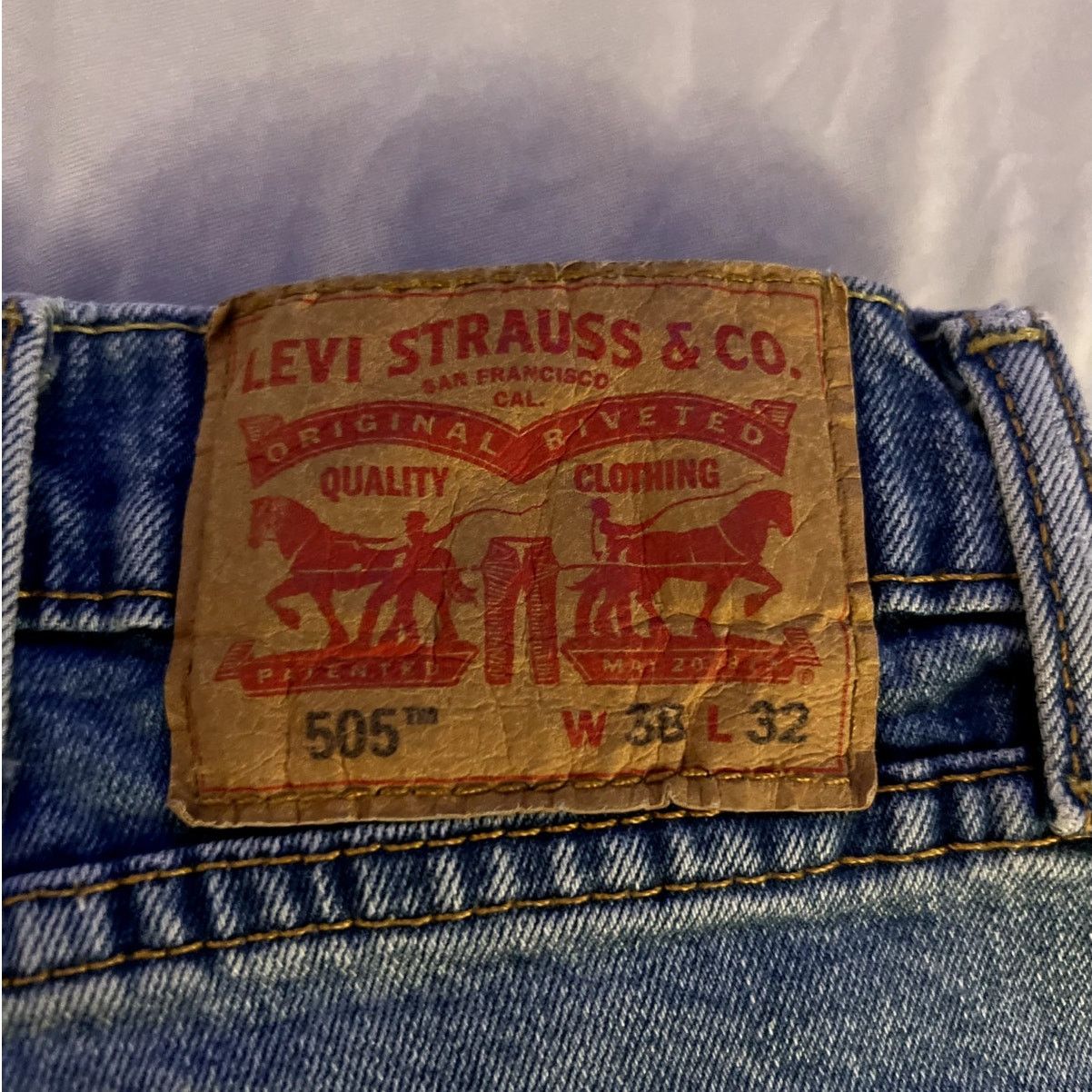 Levi's Levi's 505 Men's Blue Jeans W38 L32 Straight Leg Vintage Size US 38 / EU 54 - 4 Thumbnail