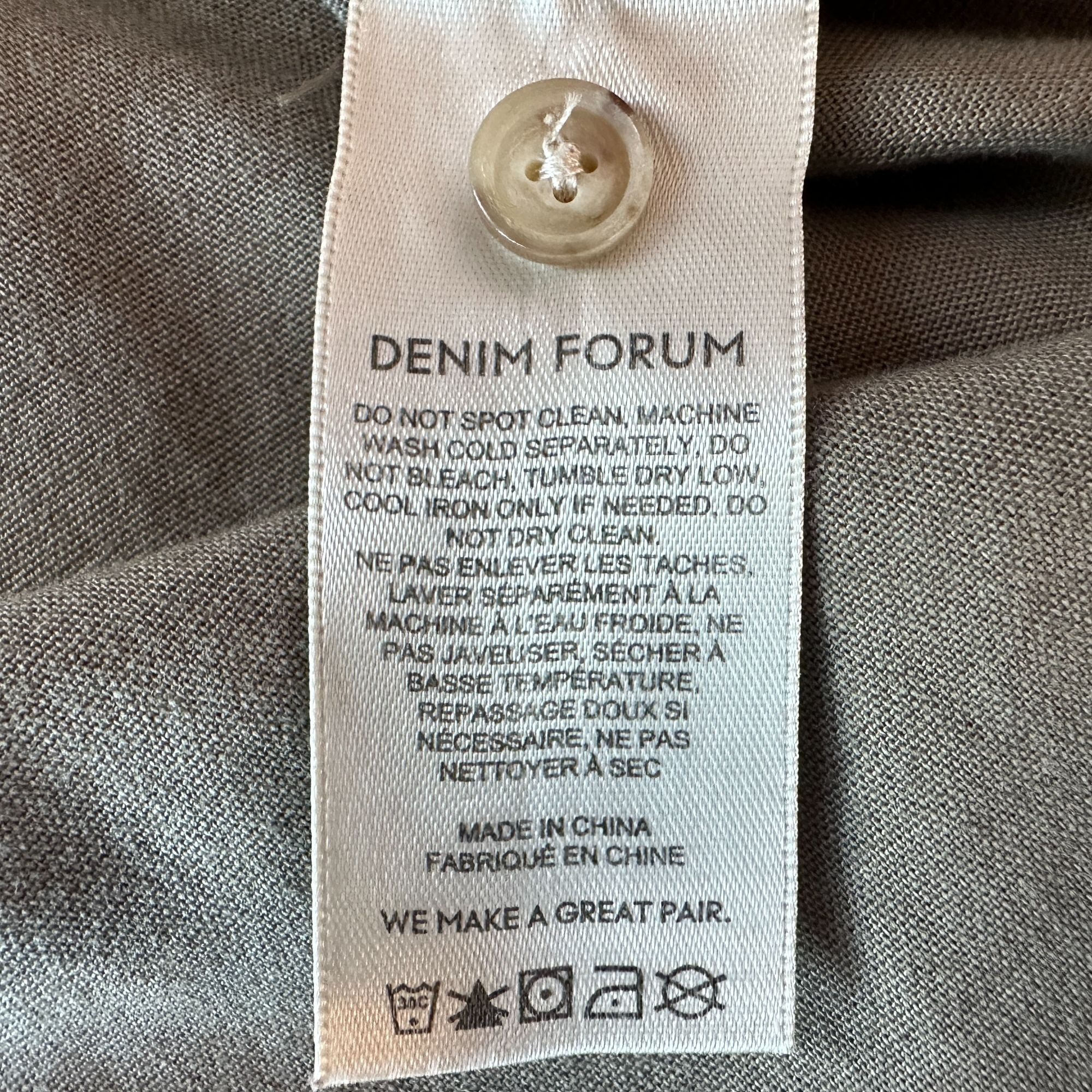 Other Aritzia Denim Forum Womens Small Top Cotton Green Button Size S / US 4 / IT 40 - 6 Thumbnail