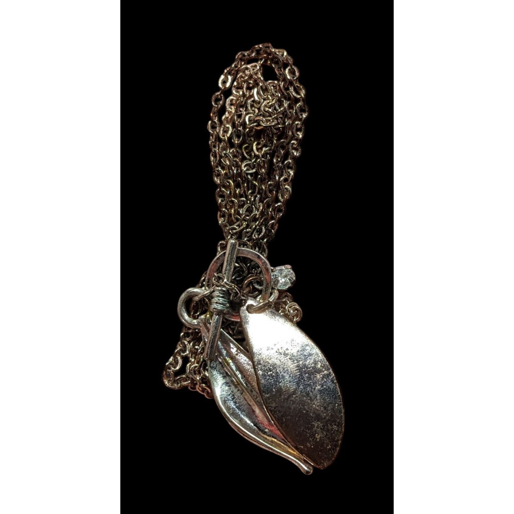 Other Whimsical Fairycore Leaf Charm Toggle Necklace Size ONE SIZE - 3 Thumbnail