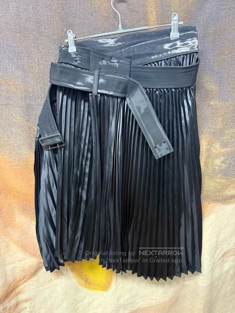 Junya Watanabe Junya Watanabe Lace-up Pleated Skirt Size 25" / US 0 / IT 36 - 2 Thumbnail