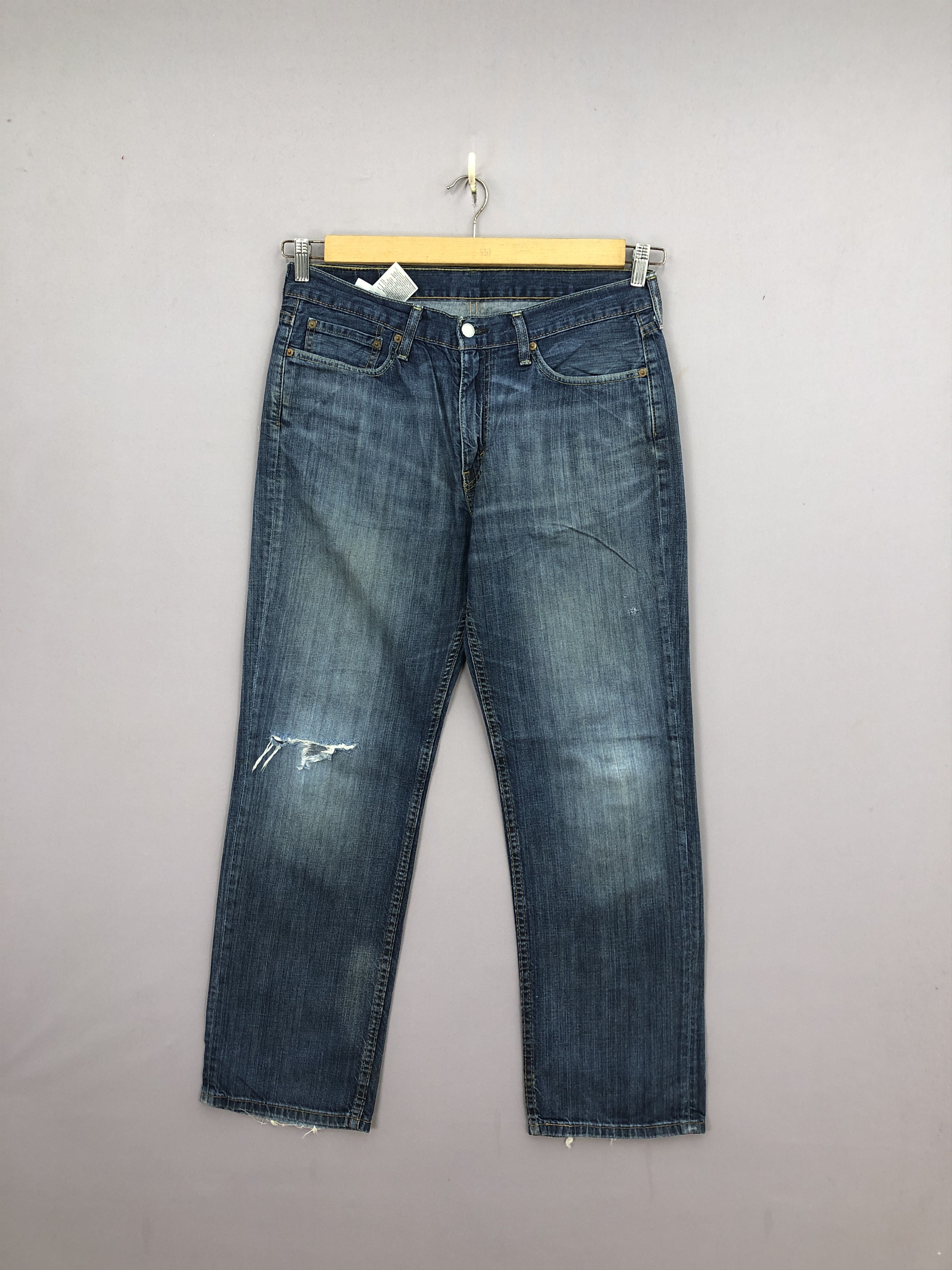 Levi's Vintage Levis 514 Distressed Jeans Levi's Denim Pant Size US 32 / EU 48 - 1 Thumbnail
