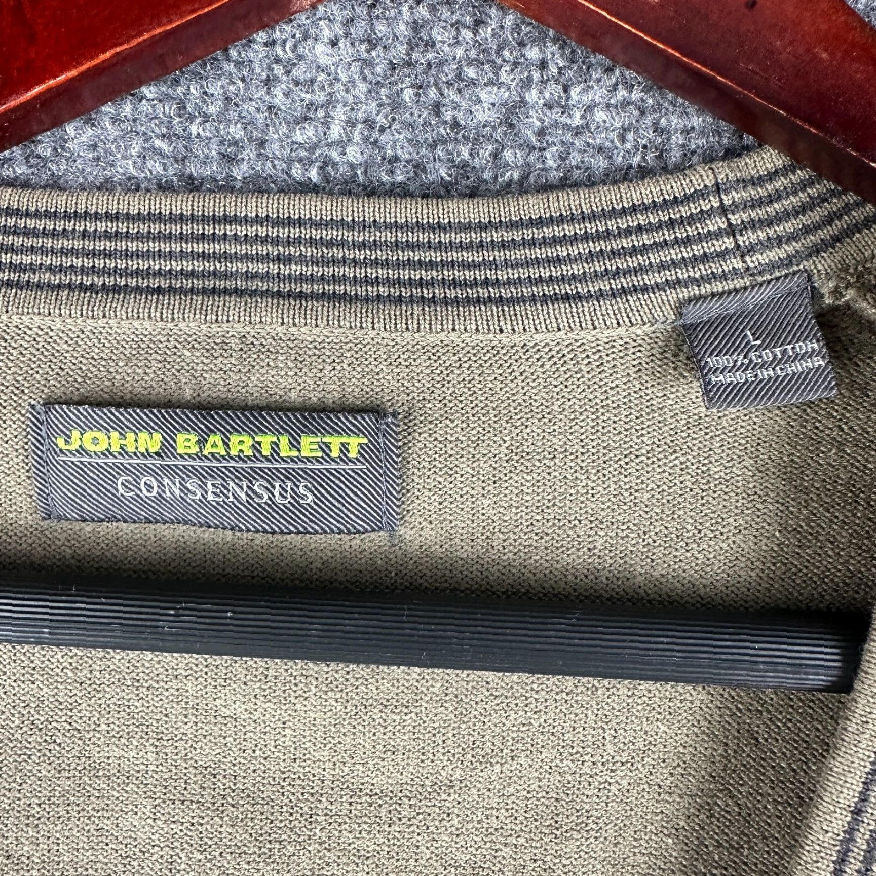 Vintage John Bartlett Sweater Cardigan Mens L Green Cotton Button Up Long Sleeve Regular Knit V-Neck Classic Modern Vintage: No Size US L / EU 52-54 / 3 - 5 Thumbnail