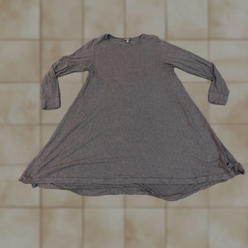 Neiman Marcus Neiman Marcus Dress M Gray Stretch A-Line Viscose Dolman Sleeve Casual Womens Size M / US 6-8 / IT 42-44 - 1 Thumbnail