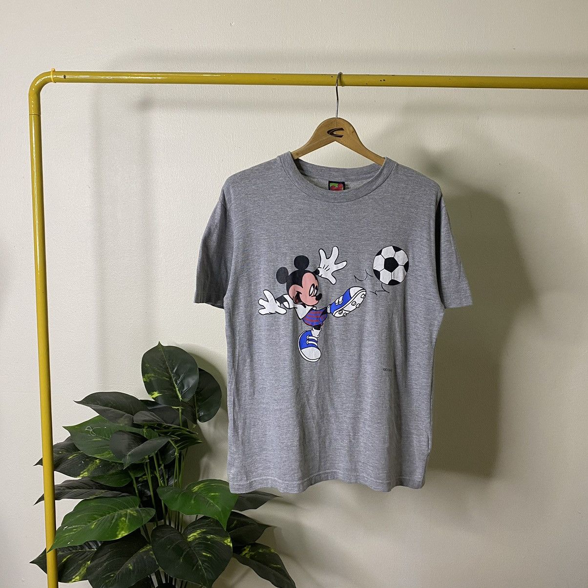 Mickey Mouse × Mickey Unlimited × Vintage Vintage 1990s Mickey Unlimited Boxy Tee Size US M / EU 48-50 / 2 - 1 Thumbnail