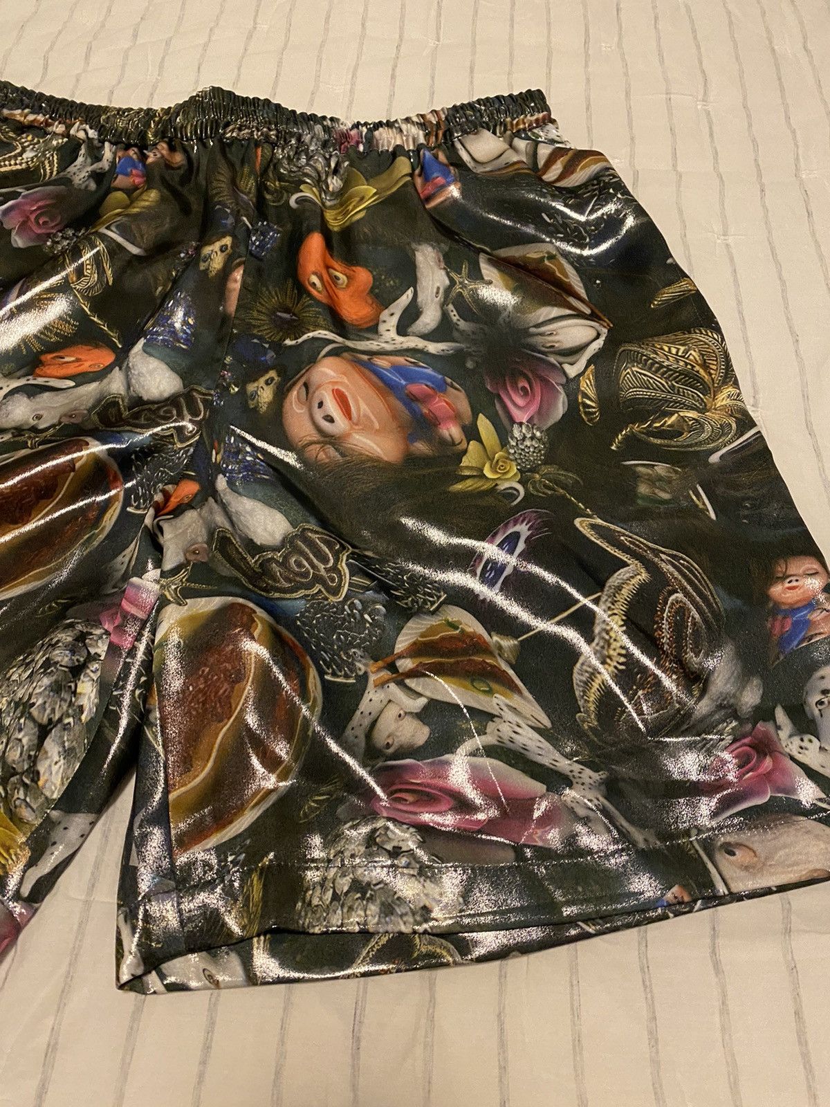 Acne Studios Acne Studios Printed Lamé Shorts 54 NWT Size US 40 / EU 56 - 5 Thumbnail