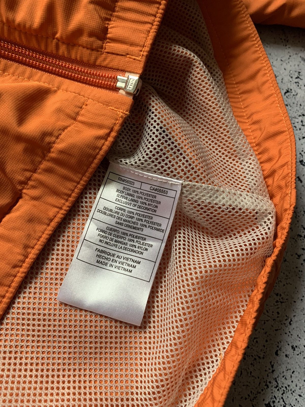Nike × Vintage Vintage Nike Gore-tex Track Jacket Y2K Light Windbreaker USA Size US XL / EU 56 / 4 - 7 Thumbnail
