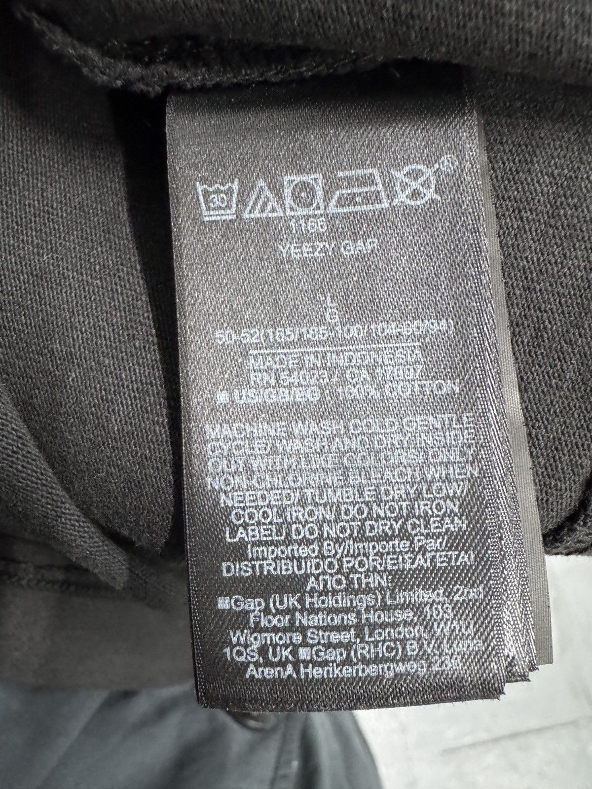 Balenciaga × Gap × Yeezy Yeezy Balenciaga GAP logo LS Size US L / EU 52-54 / 3 - 6 Thumbnail