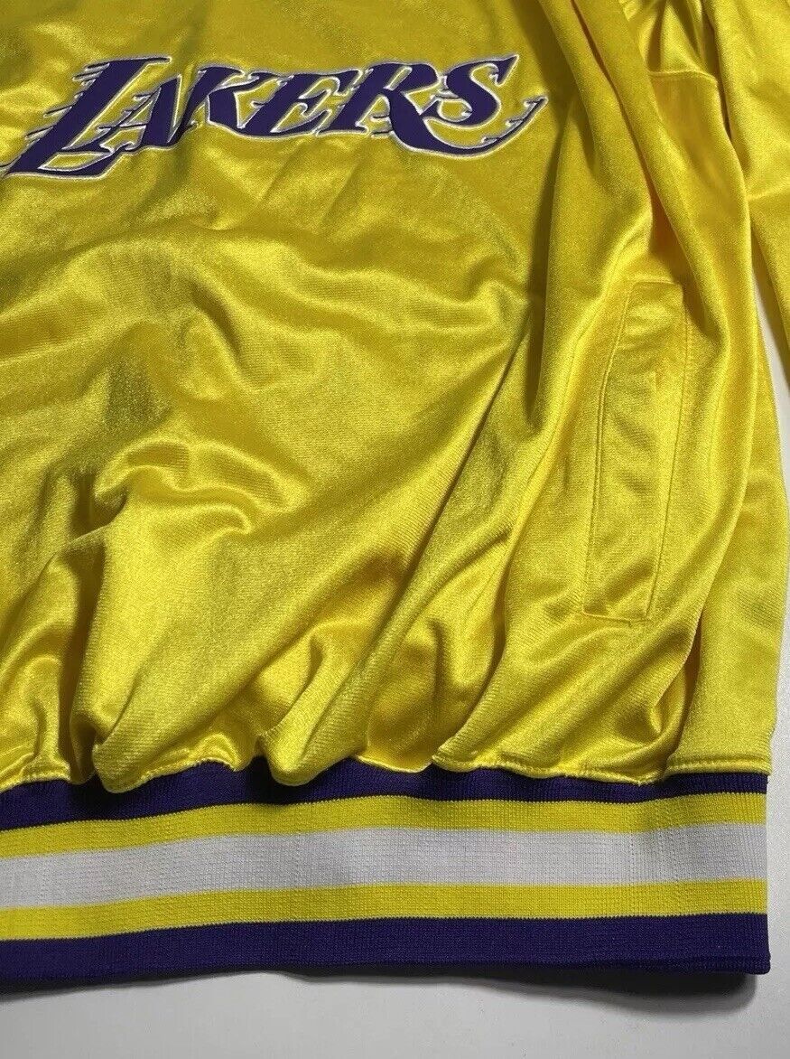 NBA × Starter × Vintage Starter Vtg Los Angeles Lakers Jacket NBA Authentics Sz 2XL Size US XXL / EU 58 / 5 - 3 Thumbnail