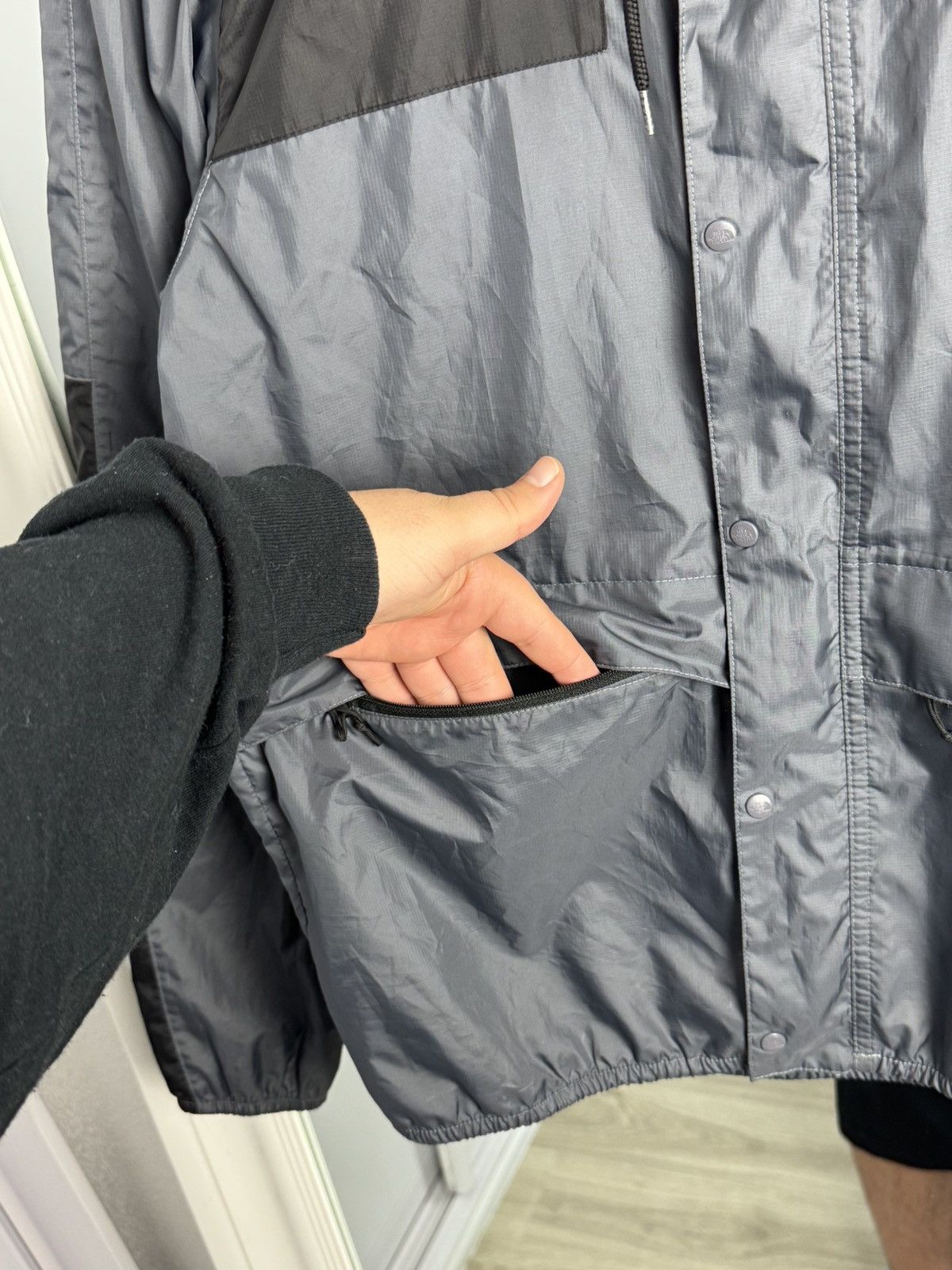 The North Face The North Face Light Rain Jacket Waterproof Windbreaker M Size US M / EU 48-50 / 2 - 7 Thumbnail