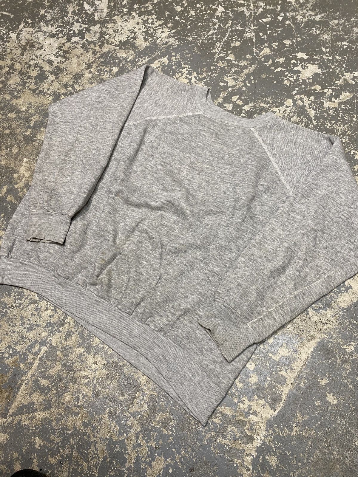 Vintage True Vintage Blank Grey 70s Crewneck Sweatshirt Size US M / EU 48-50 / 2 - 9 Thumbnail