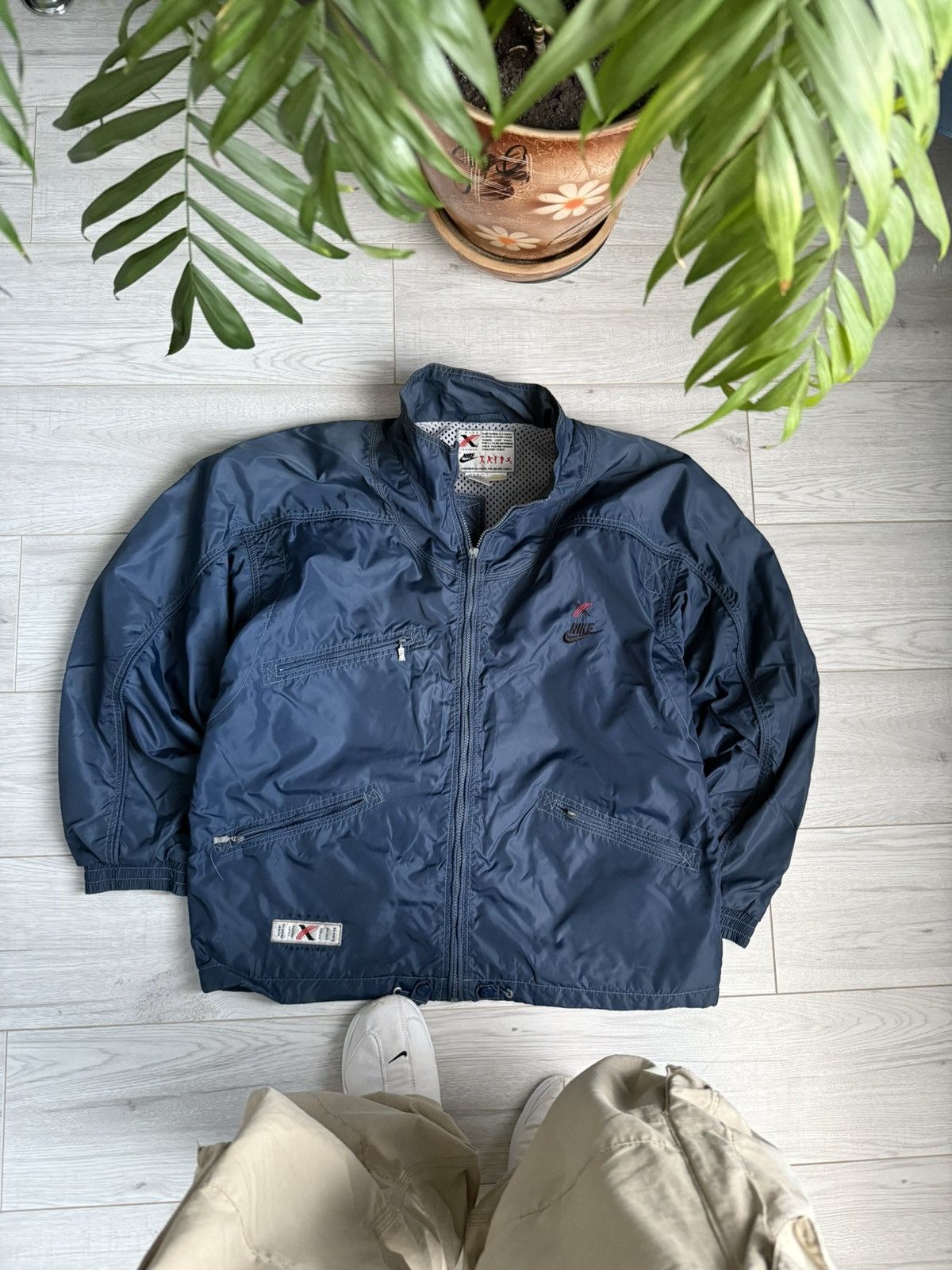 Nike × Vintage Vintage Nike cross training nylons track jacket 90’s Size US L / EU 52-54 / 3 - 1 Thumbnail