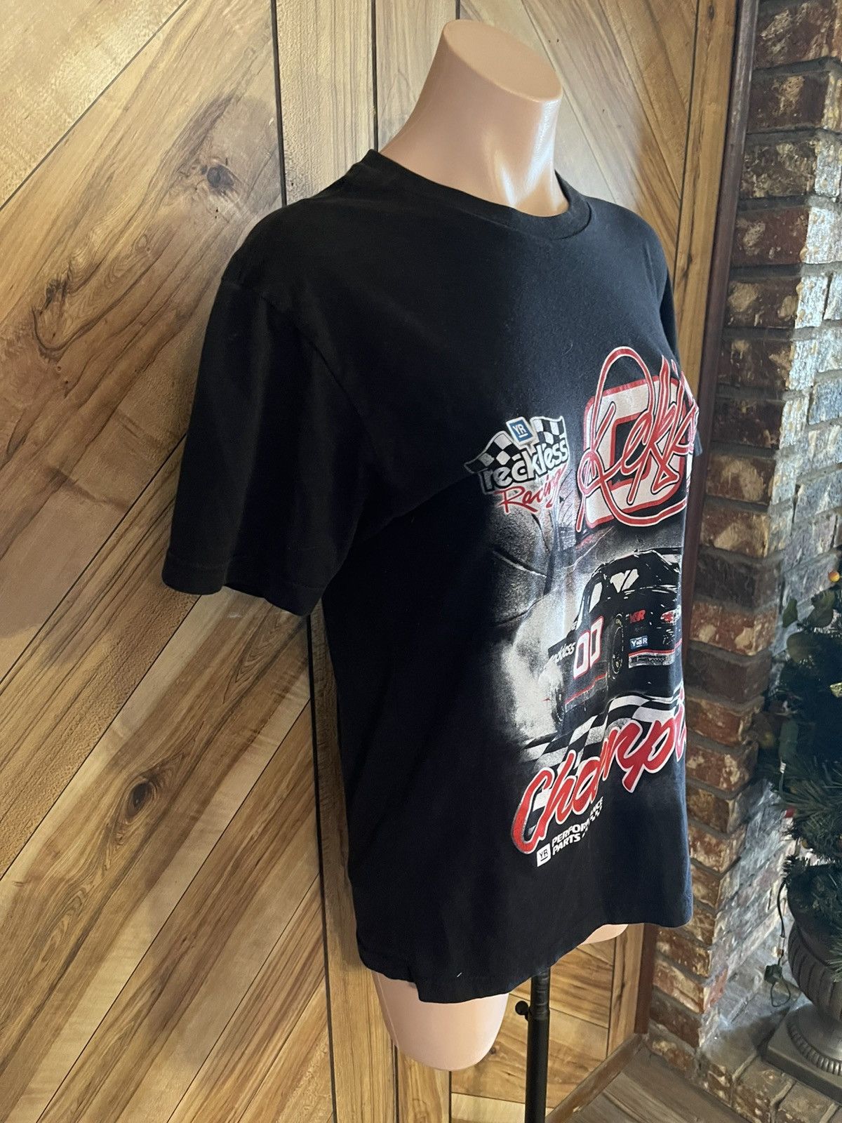 Young And Reckless Young & Reckless Men’s Medium Racing Champion Black T-Shirt Size US M / EU 48-50 / 2 - 6 Thumbnail