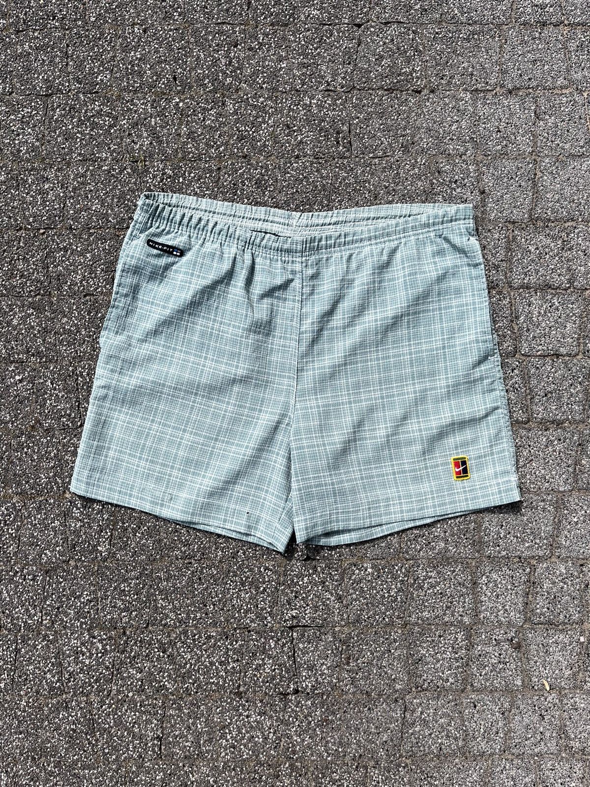 Nike × Vintage 🩳 Nike Challenge Court 90s Vintage Shorts Y2K Andre Agassi Size US 32 / EU 48 - 2 Thumbnail