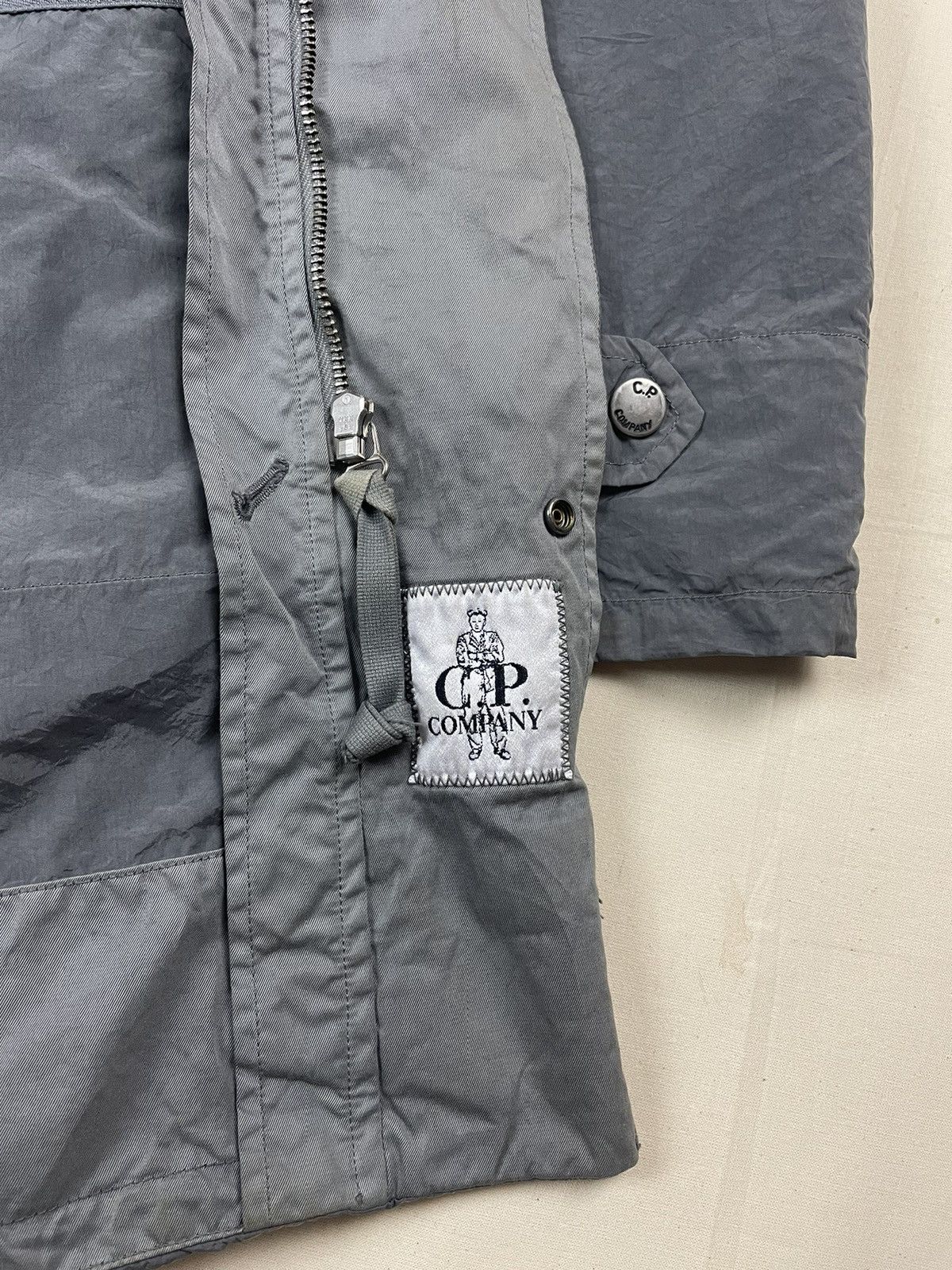 C.P. Company AW2006 Nylon Parka Shearling Hood Cargo Jacket Wool Vintage Size US M / EU 48-50 / 2 - 16 Thumbnail