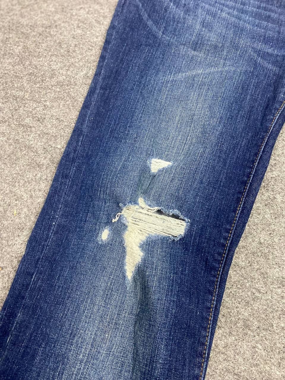 GU gu japanese brand distressed denim nice design Size US 32 / EU 48 - 7 Thumbnail