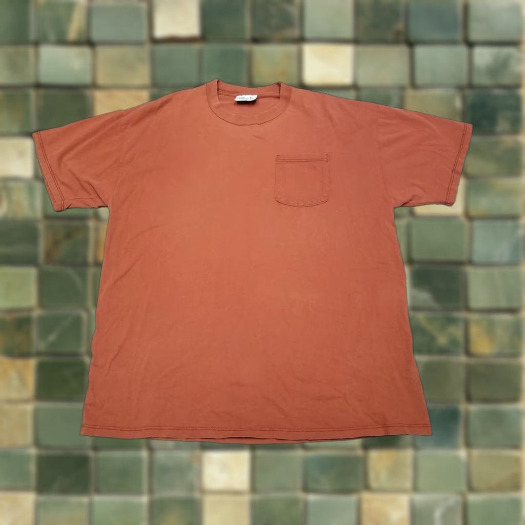 Vintage Vintage Willow Bay T Shirt Mens Extra Large Red Pocket Tee 90s Casual Crew Shirt Mens L Red Size US L / EU 52-54 / 3 - 1 Thumbnail