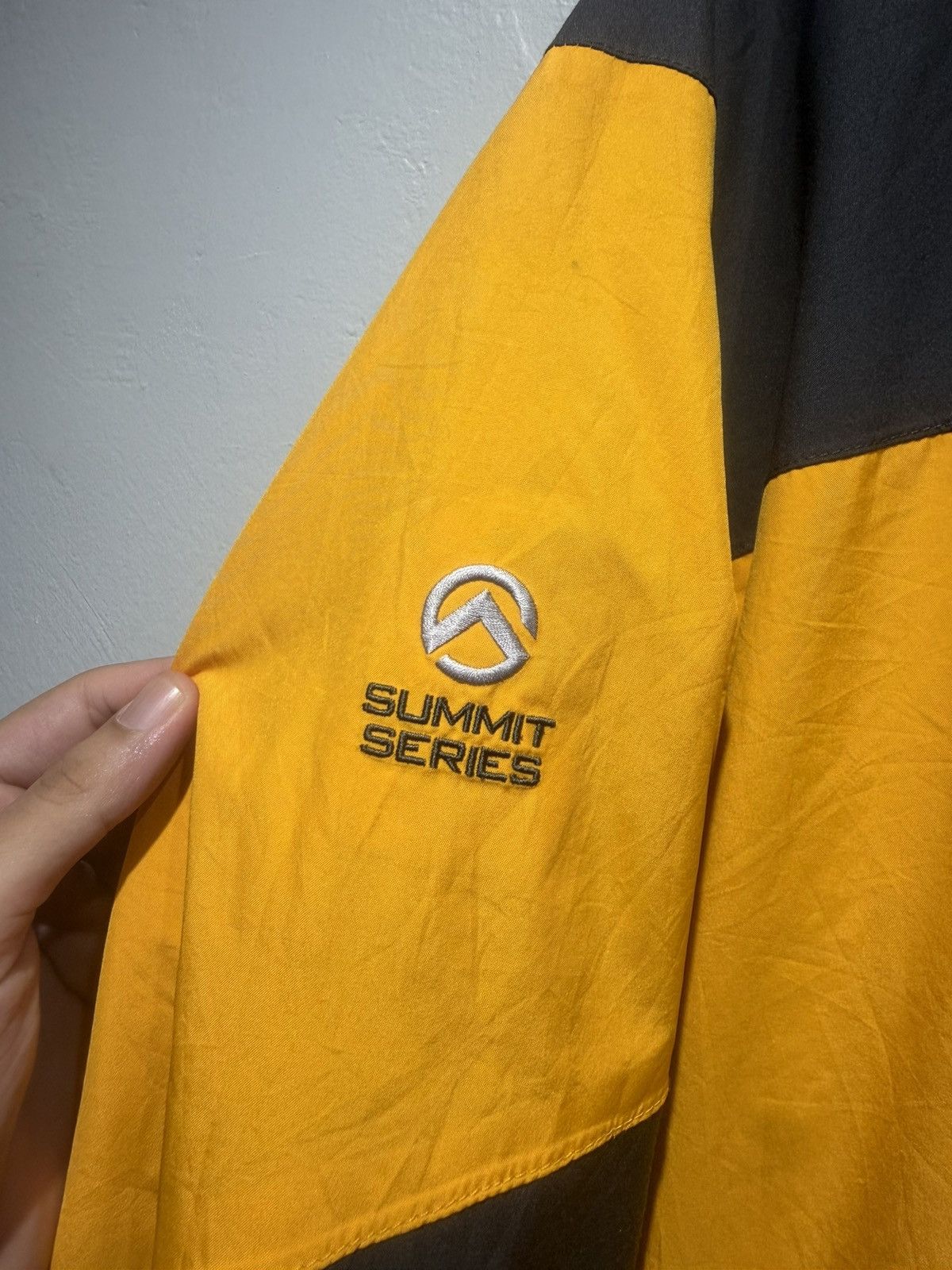 The North Face Vintage The North Face Summit Series Goretex Jacket Size US L / EU 52-54 / 3 - 16 Thumbnail