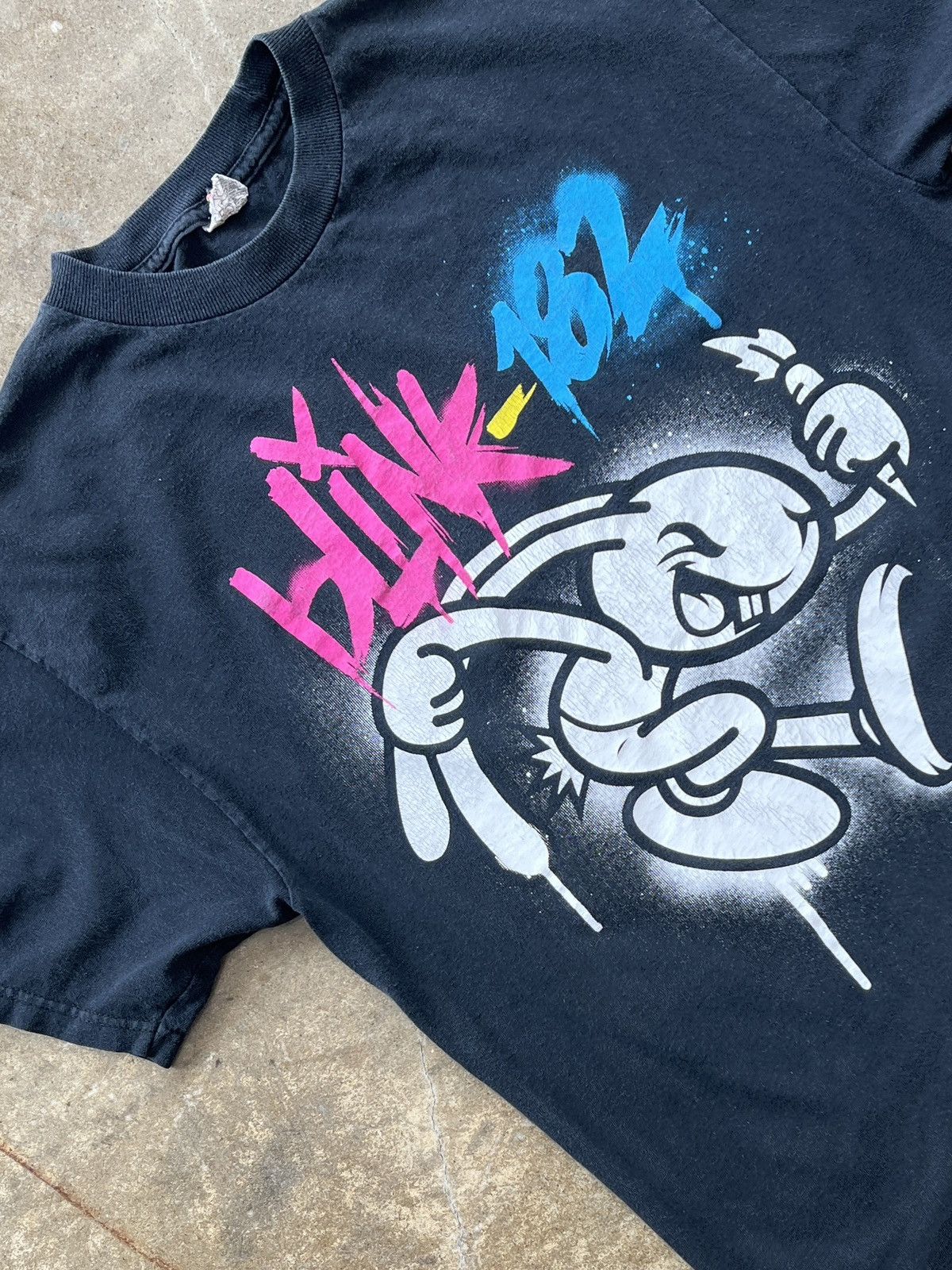 Band Tees Blink-182 Honda Civic Tour Concert Tee Medium Size US M / EU 48-50 / 2 - 1 Thumbnail