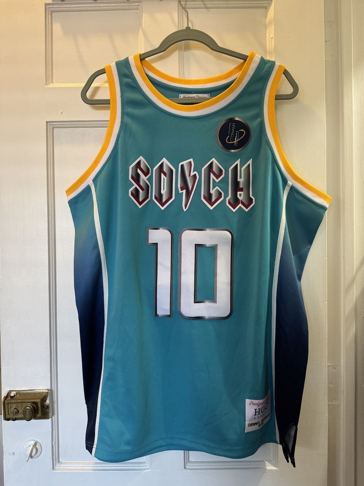 Other Headgear Classics Dennis Rodman #10 Jersey Size US XL / EU 56 / 4 - 1 Thumbnail