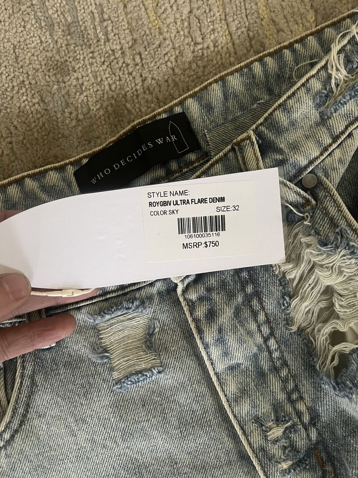 Who Decides War Who Decides War Size 32 denim new w/tags! 100%Authentic Size US 32 / EU 48 - 5 Thumbnail