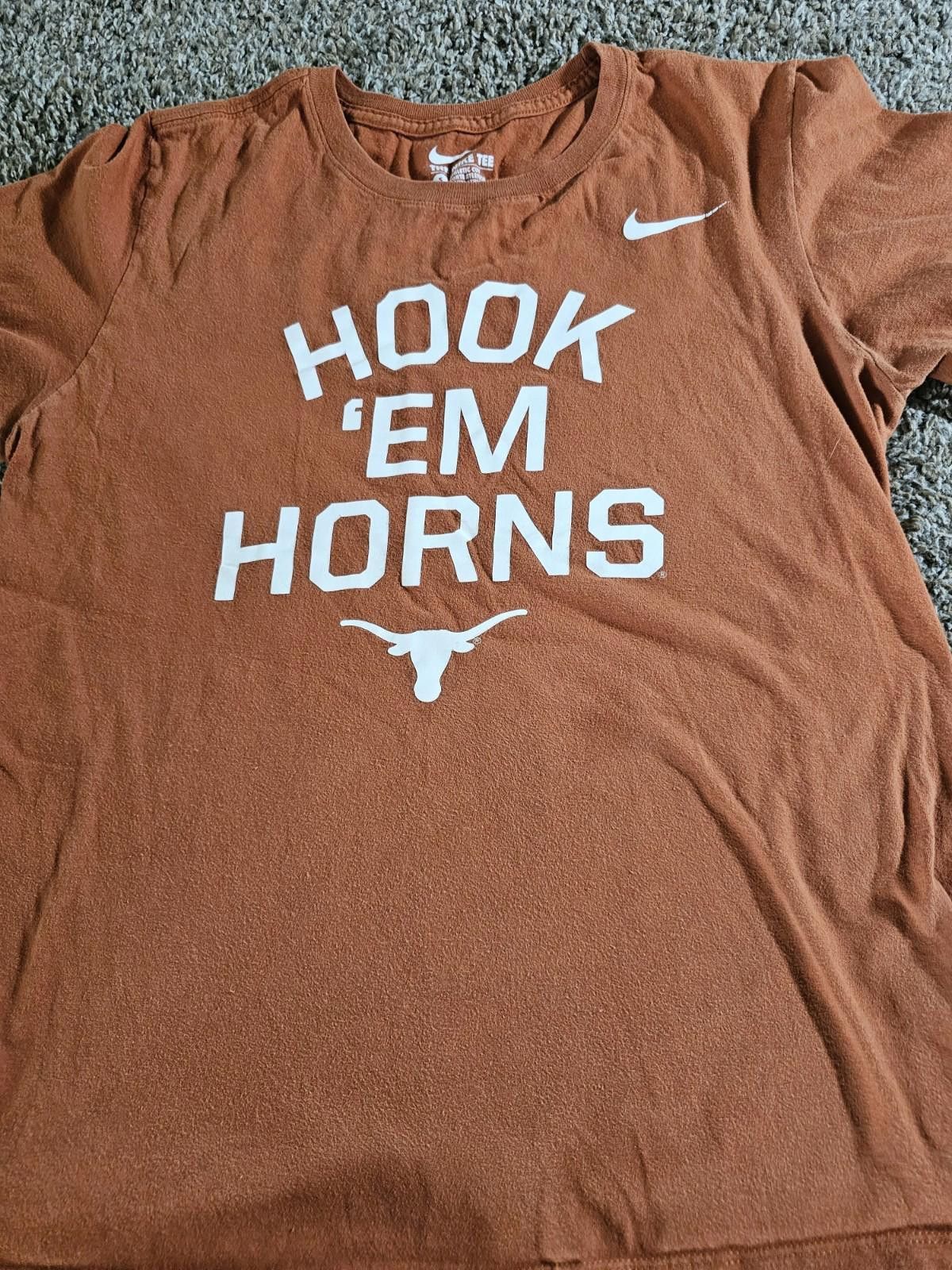 Nike Nike The Nike Tee Hook em Horns Texas Longhorns S Stains Size US S / EU 44-46 / 1 - 2 Thumbnail