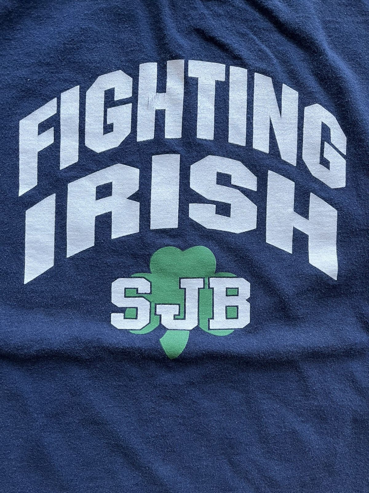 Vintage Vintage 90s Fighting Irish T Shirt Size US M / EU 48-50 / 2 - 2 Thumbnail