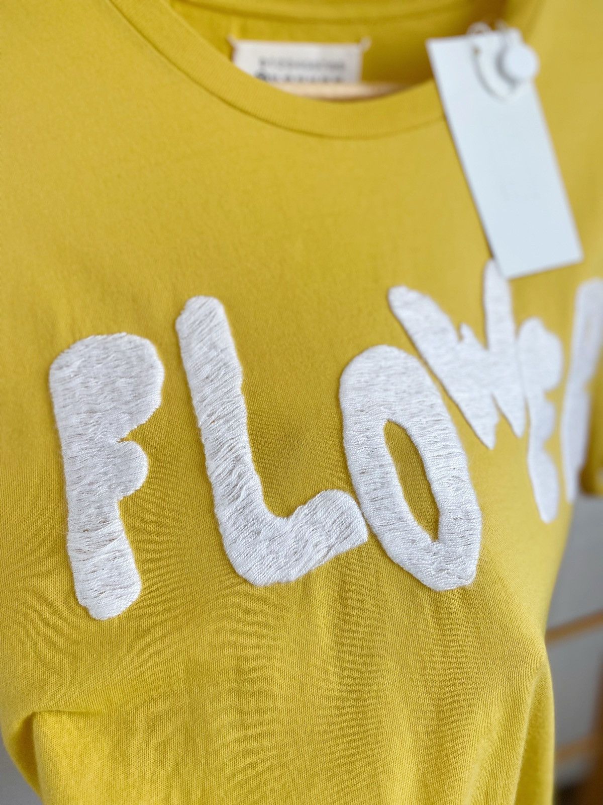 Maison Margiela MAISON MARTIN MARGIELA S/S 2007 Flower T-Shirt NWT Size US S / EU 44-46 / 1 - 9 Thumbnail