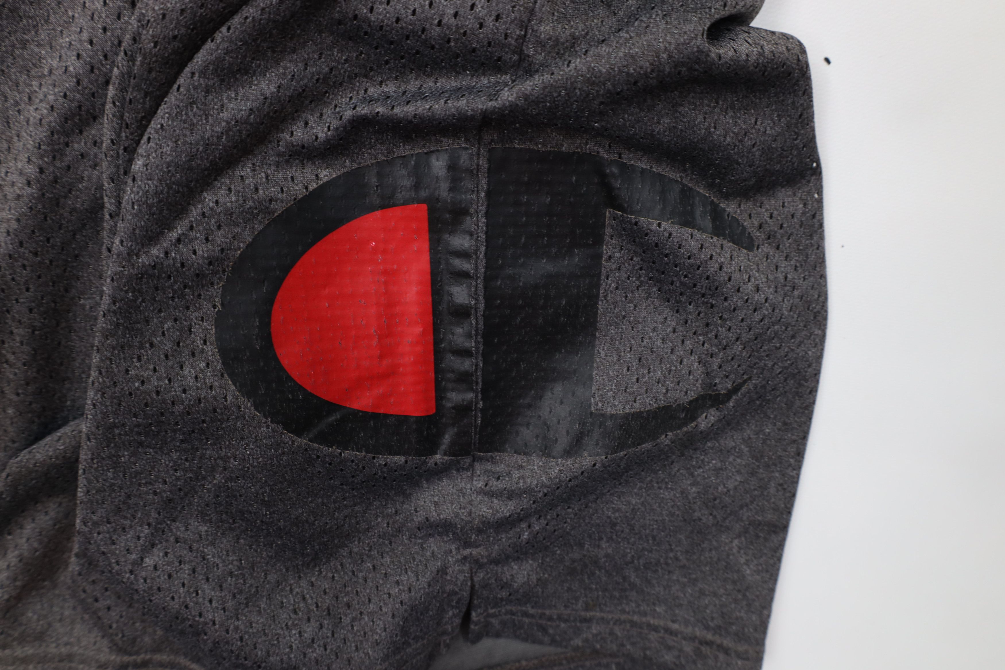 Champion Vintage Champion Big Logo Mesh Basketball Shorts Gray Size US 34 / EU 50 - 9 Thumbnail