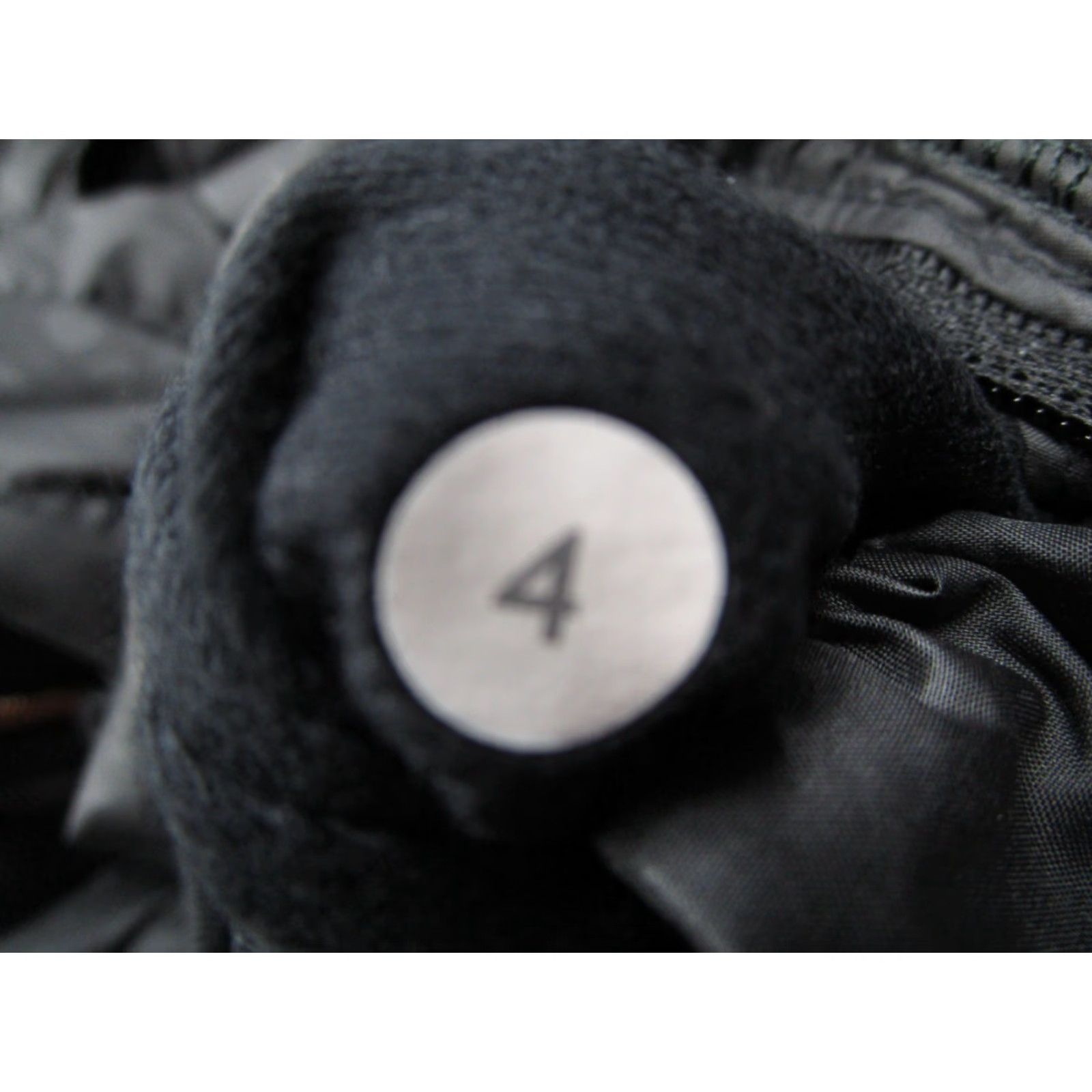 Lululemon Lululemon Jacket Women 4 Black Spring Fling Puffy Down Removable Hood Zip Pockets Animal Print Logo Ruffle Short Jacket Size S / US 4 / IT 40 - 3 Thumbnail
