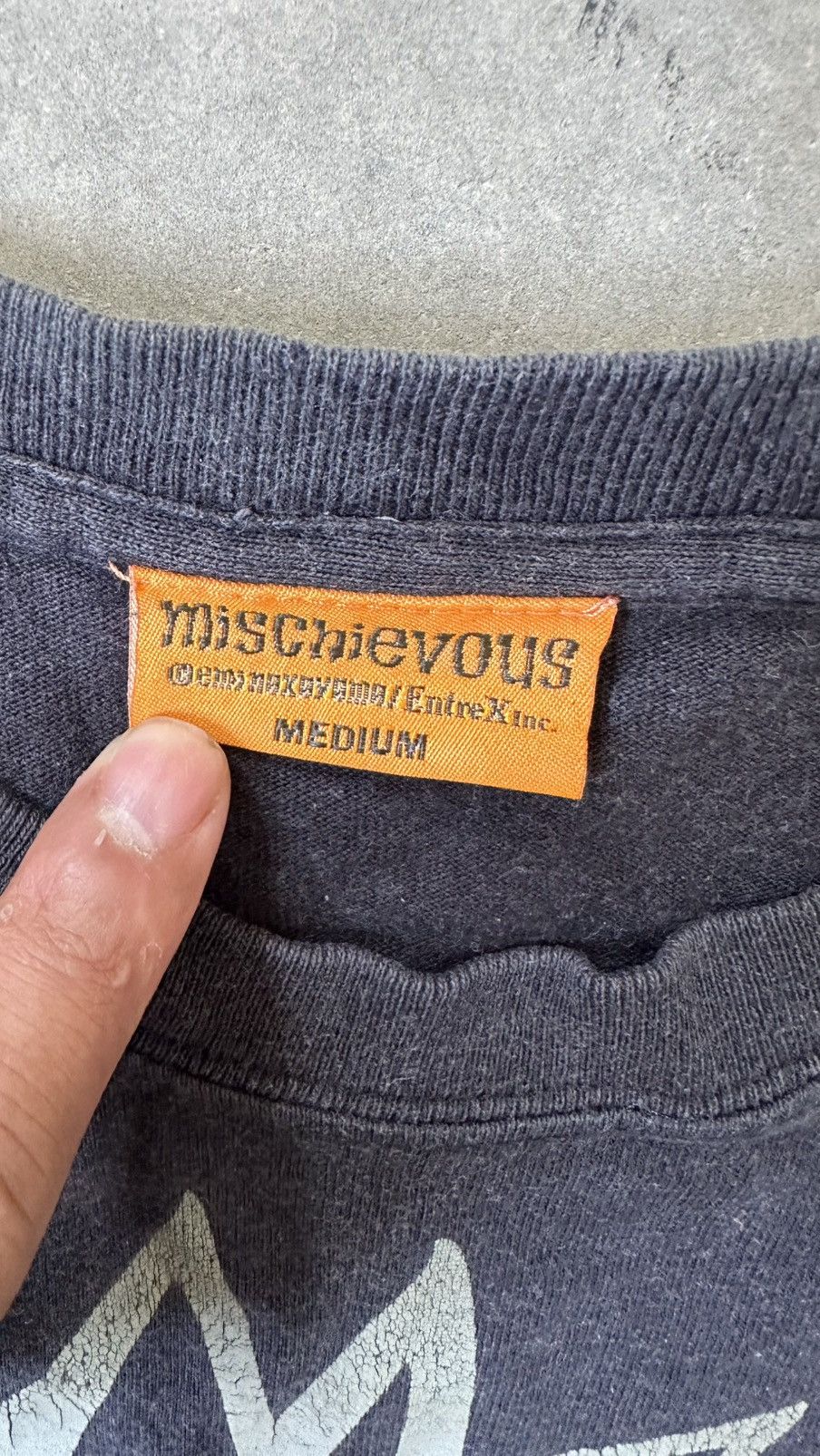 Japanese Brand VINTAGE MISCHIEVOUS SKUNK WELL FADED TEE Size US M / EU 48-50 / 2 - 5 Thumbnail
