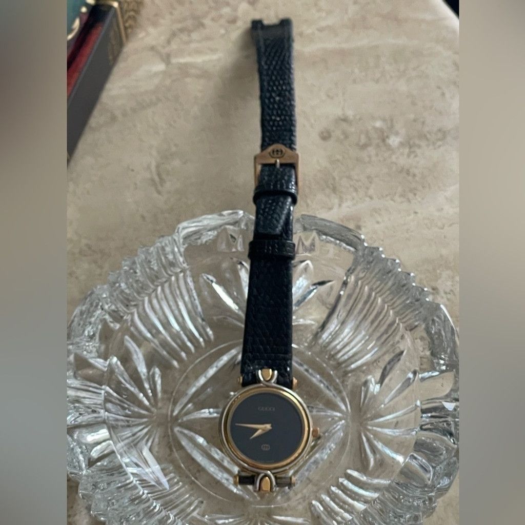 Gucci GUCCI Authentic Vintage 4500L Series Watch. Size ONE SIZE - 7 Thumbnail