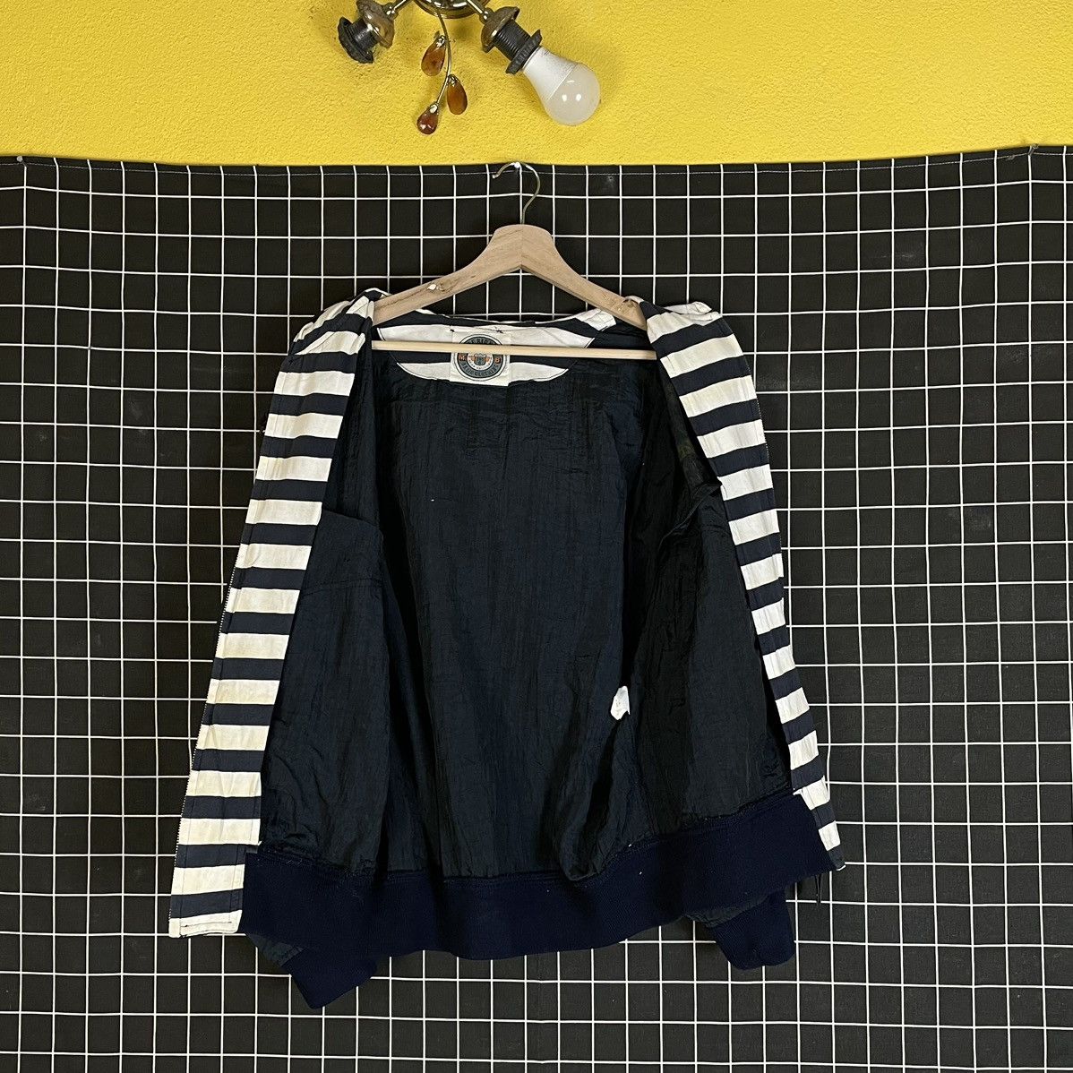 Issey Miyake VINTAGE MIKE BIRNIES WINBREAKER JACKET Size US XL / EU 56 / 4 - 11 Thumbnail