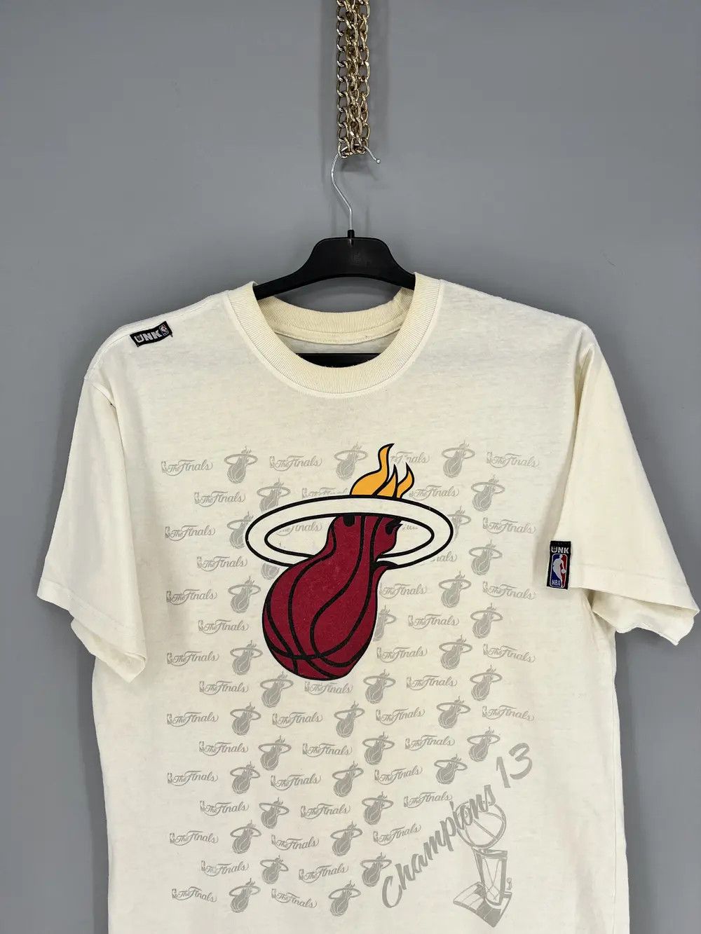NBA Miami Heat NBA White T-Shirt The Champions 13 Short Sleeve Size US L / EU 52-54 / 3 - 6 Thumbnail