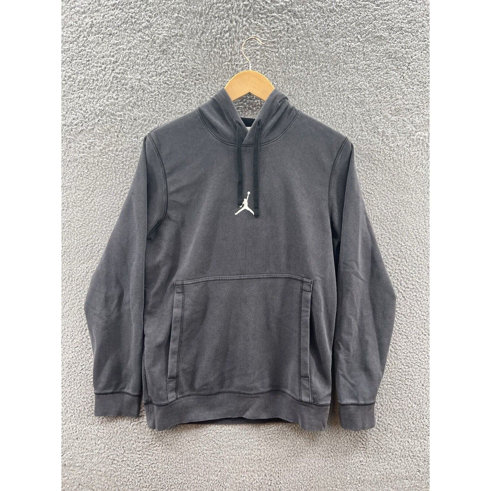 Jordan Brand Air Jordan Fleece Hoodie Dri Fit Size Small DA9860-010 Gray Size US S / EU 44-46 / 1 - 1 Thumbnail