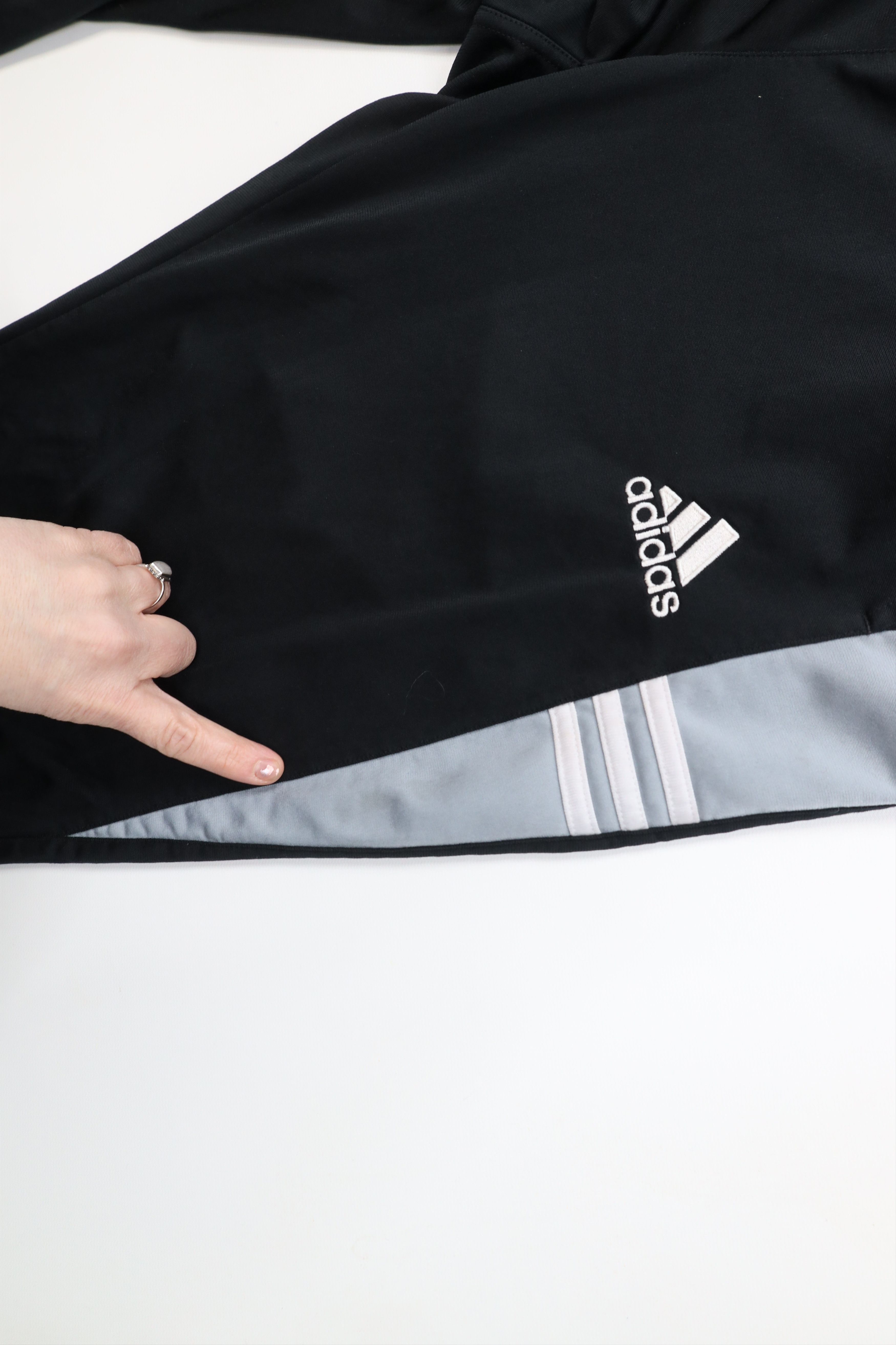 Adidas Vintage Y2K Adidas Spell Out Striped Wide Leg Pants Black Size US 34 / EU 50 - 7 Thumbnail