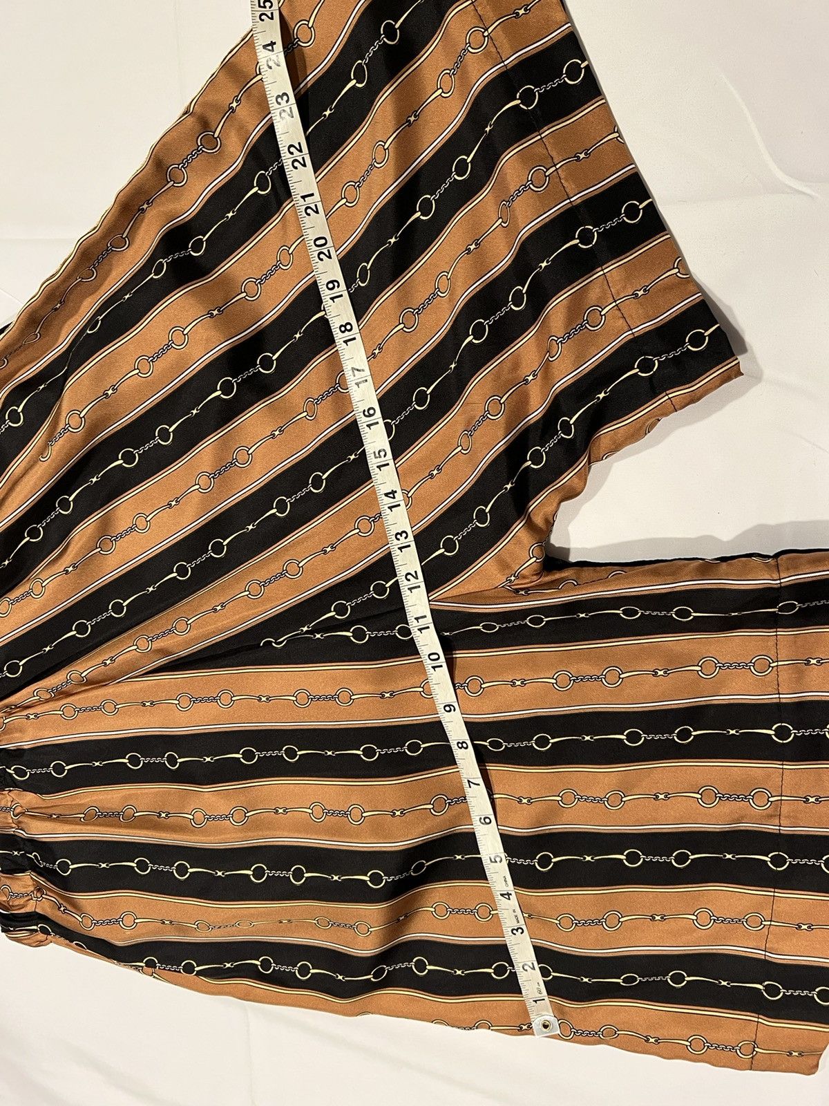 Gucci Gucci mens shorts. 32/L $2100 Size US 32 / EU 48 - 18 Thumbnail