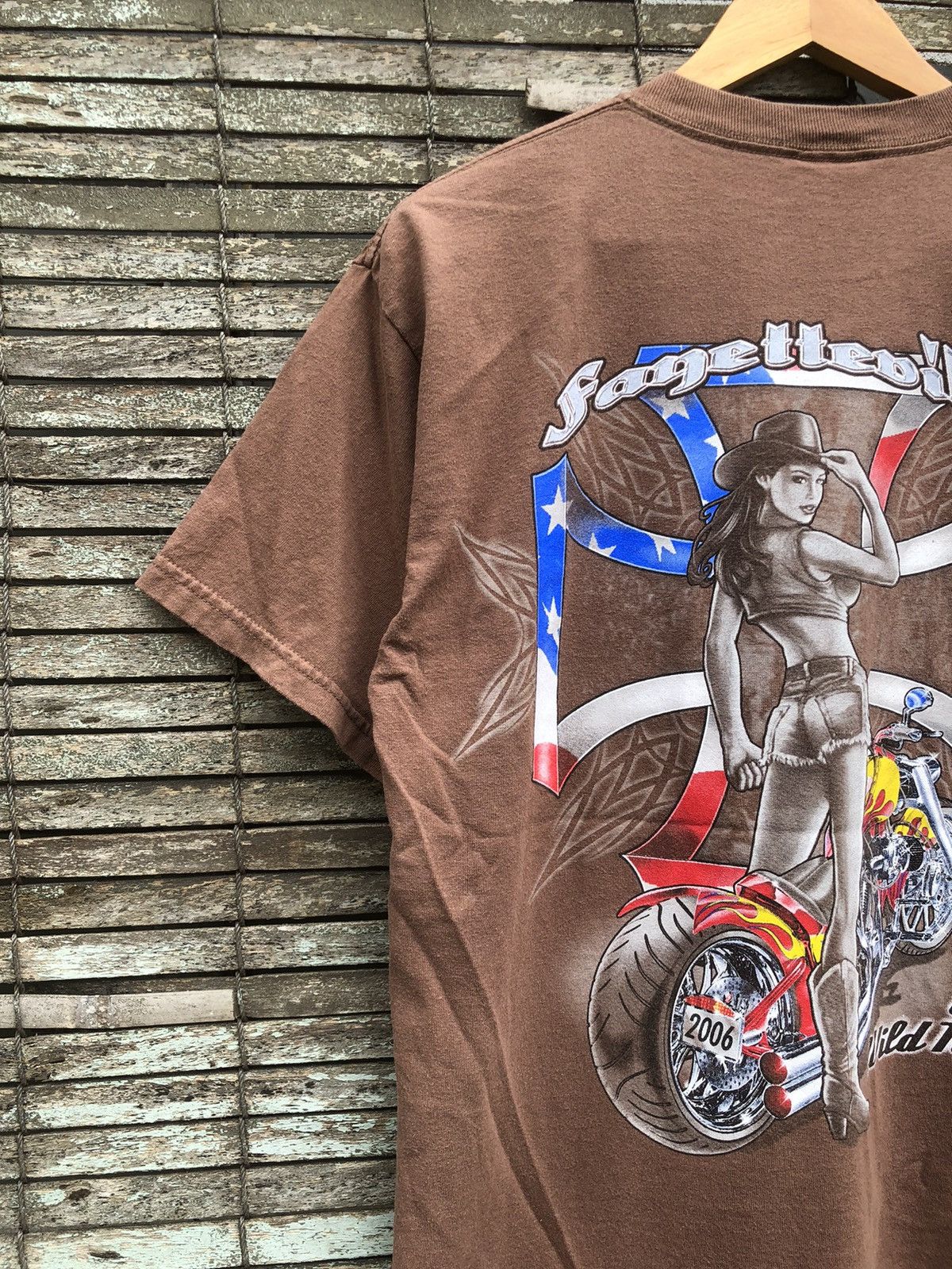 West Coast Choppers Vintage Y2K Sunfaded Fayetteville Arkansas Biker Backhit Tee Size US M / EU 48-50 / 2 - 7 Thumbnail