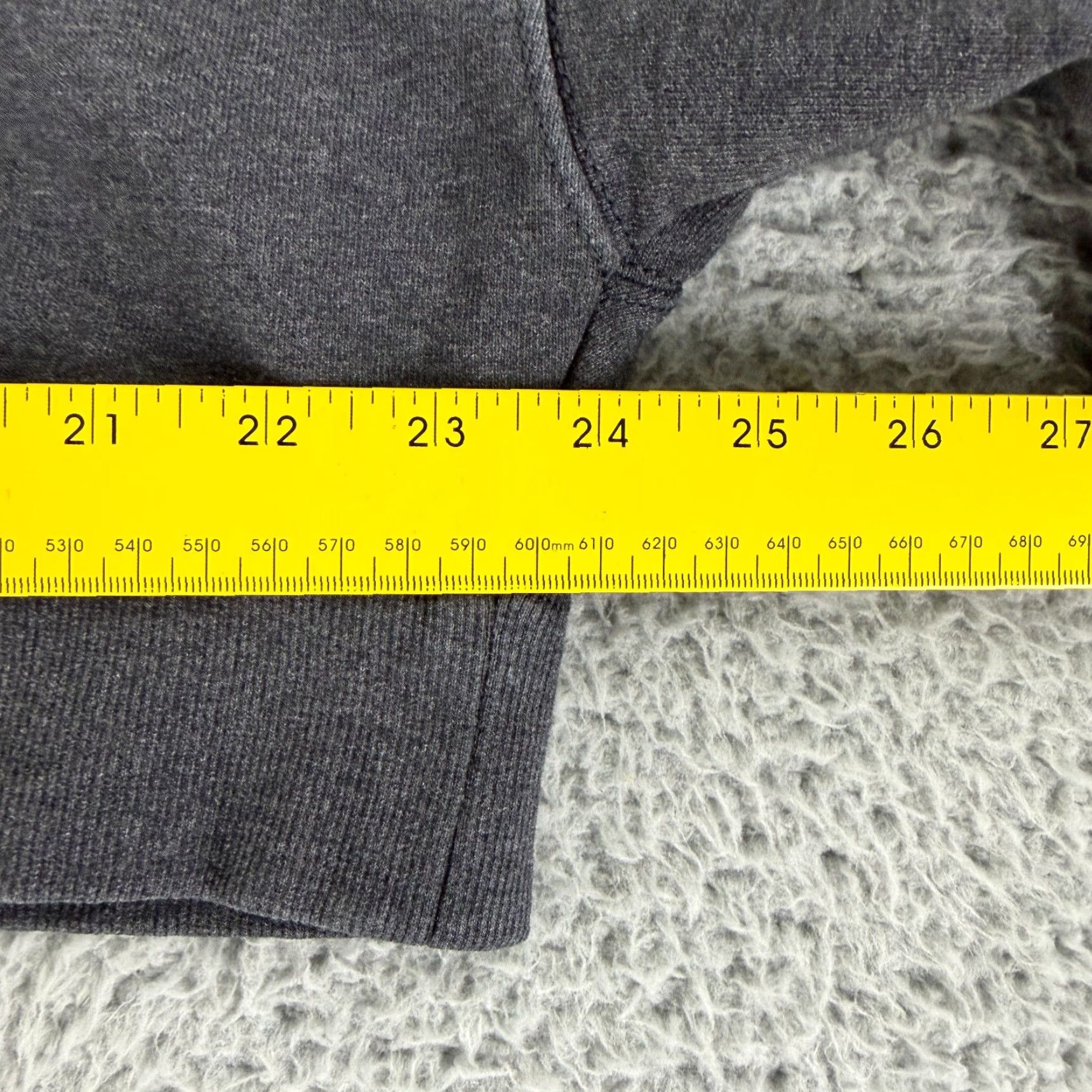 Gymshark Gymshark Sweater L Gray Long Sleeve Cropped Crew Neck Pullover Womens Size L / US 10 / IT 46 - 4 Thumbnail