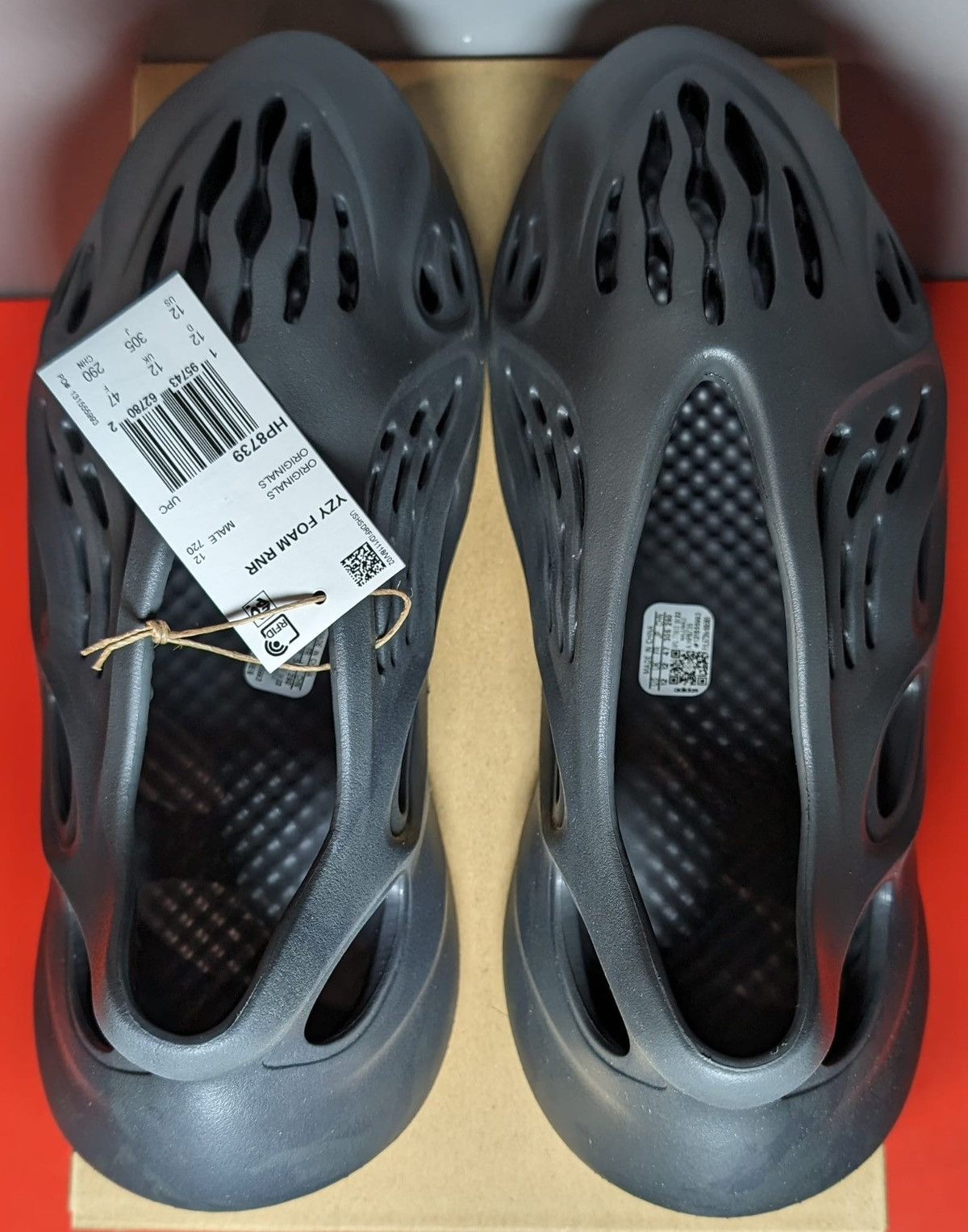 Yeezy Size 12 - Adidas Yeezy Foam Runner Onyx Size US 12 / EU 45 - 5 Thumbnail