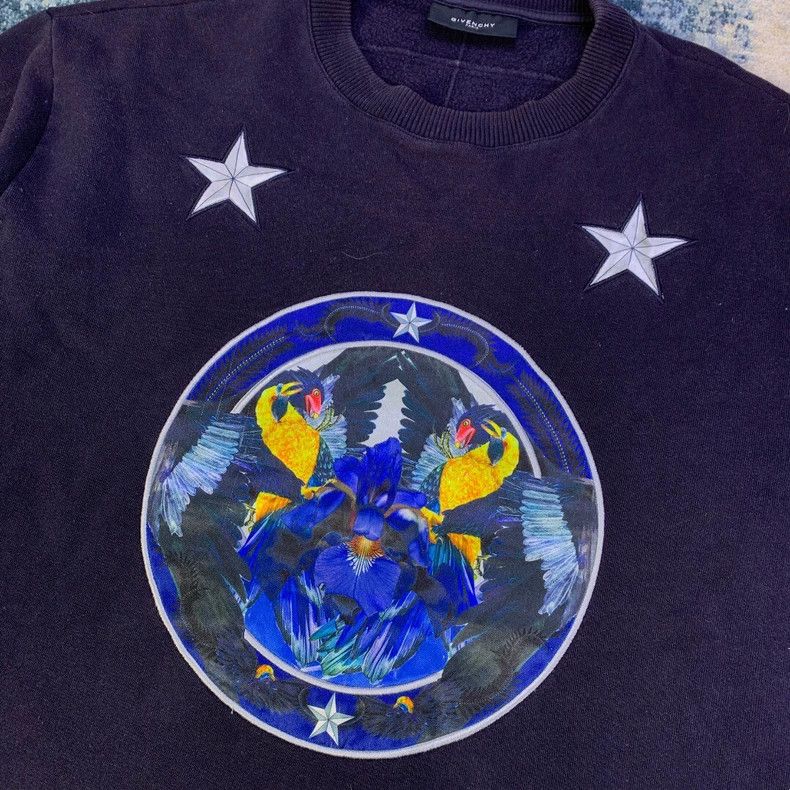 Givenchy Givenchy Original Parrot Star Hoodie 2506-Nextarrow Size US M / EU 48-50 / 2 - 1 Thumbnail