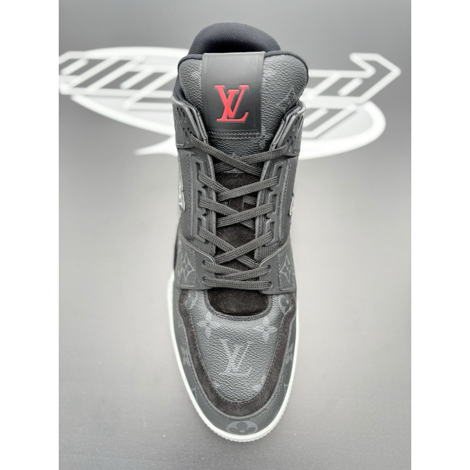 Louis Vuitton Louis Vuitton Trainer Eclipse ' Black Grey ' | CLEAN! Size US 11 / EU 44 - 5 Thumbnail