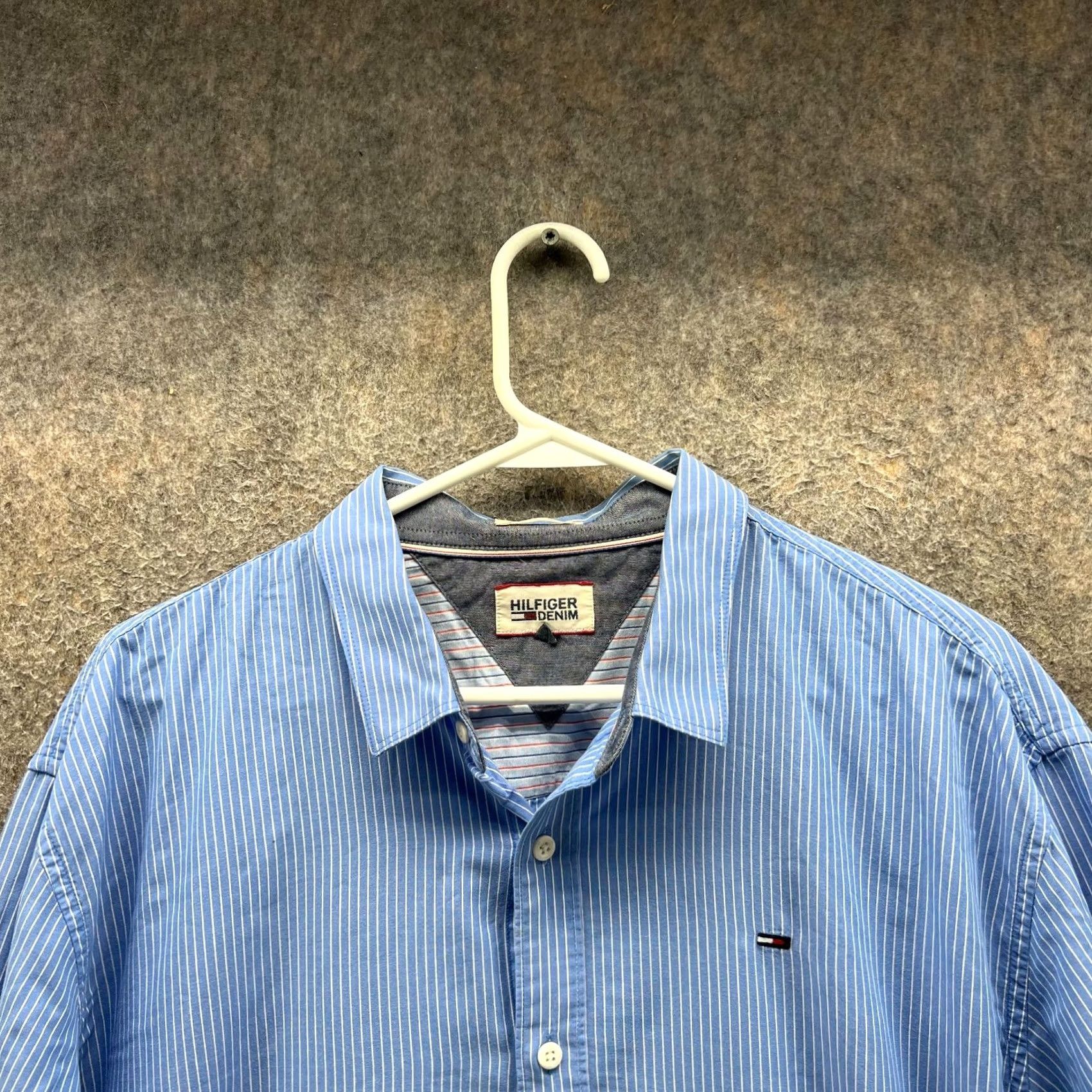 Tommy Hilfiger Tommy Hilfiger Shirt Men XXL Blue Striped Button Front Oxford Vintage US Size US XXL / EU 58 / 5 - 7 Thumbnail