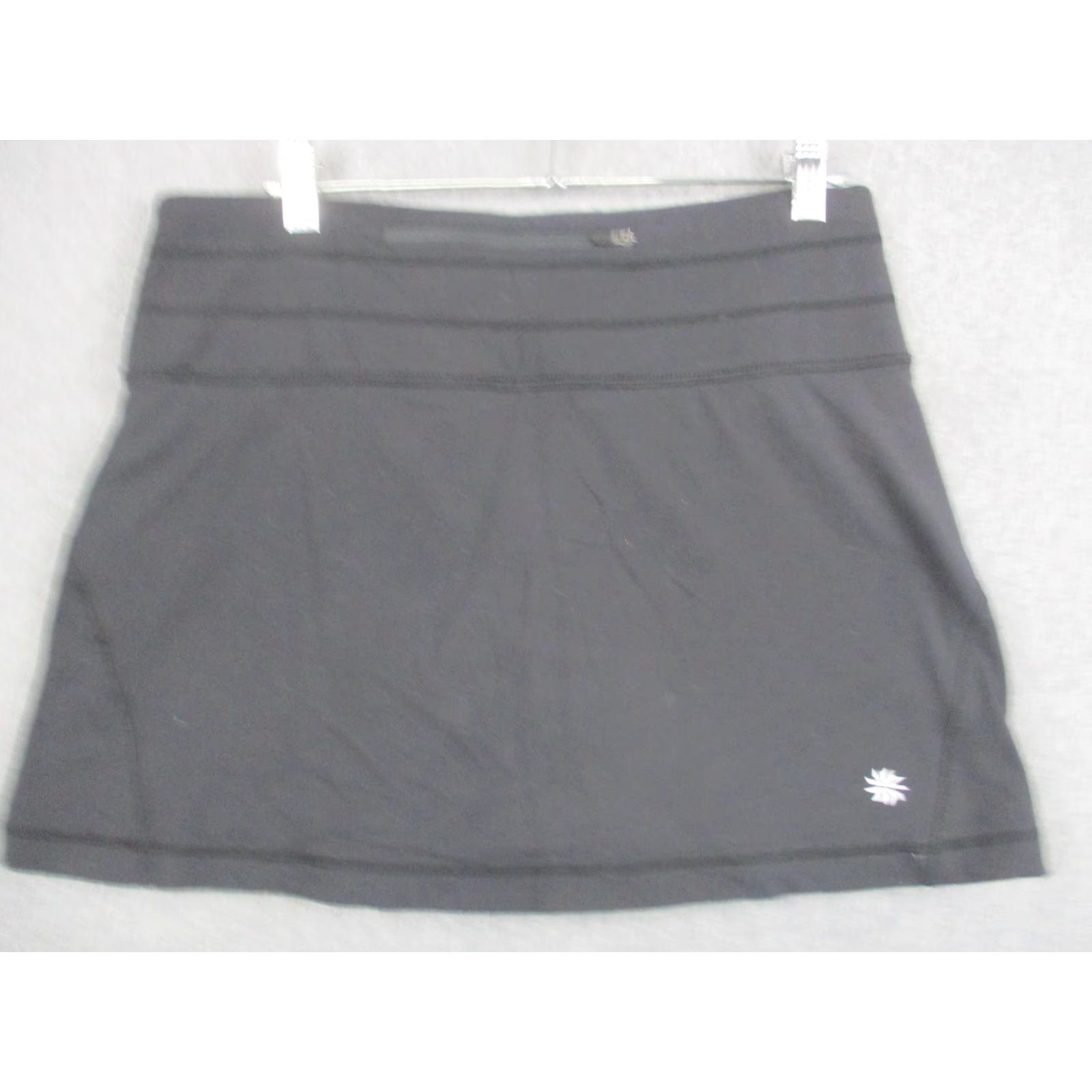 Athleta Athleta Skort Womens Medium Black Nylon Blend Lined Built In Shorts Style 221935 Size 32" / US 10 / IT 46 - 5 Thumbnail
