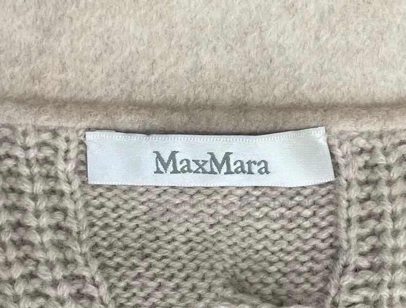 Max Mara Max Mara Cashmere Collar Double-breasted Wool Knit Sweater Size M / US 6-8 / IT 42-44 - 6 Thumbnail