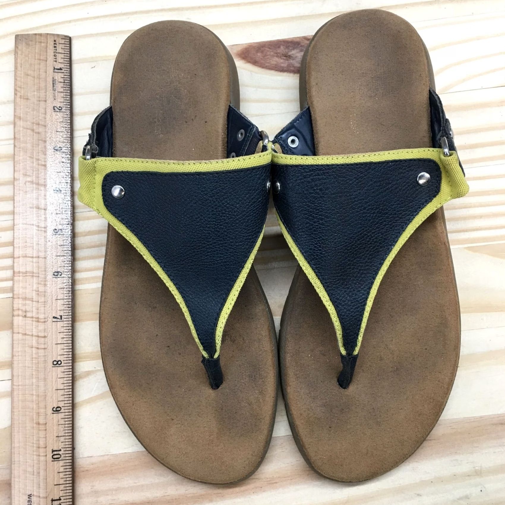 Vintage Aerosoles Sandals Womens 8 M Wip About Thong Blue Faux Leather Toe Post Size US 8 / IT 38 - 7 Thumbnail
