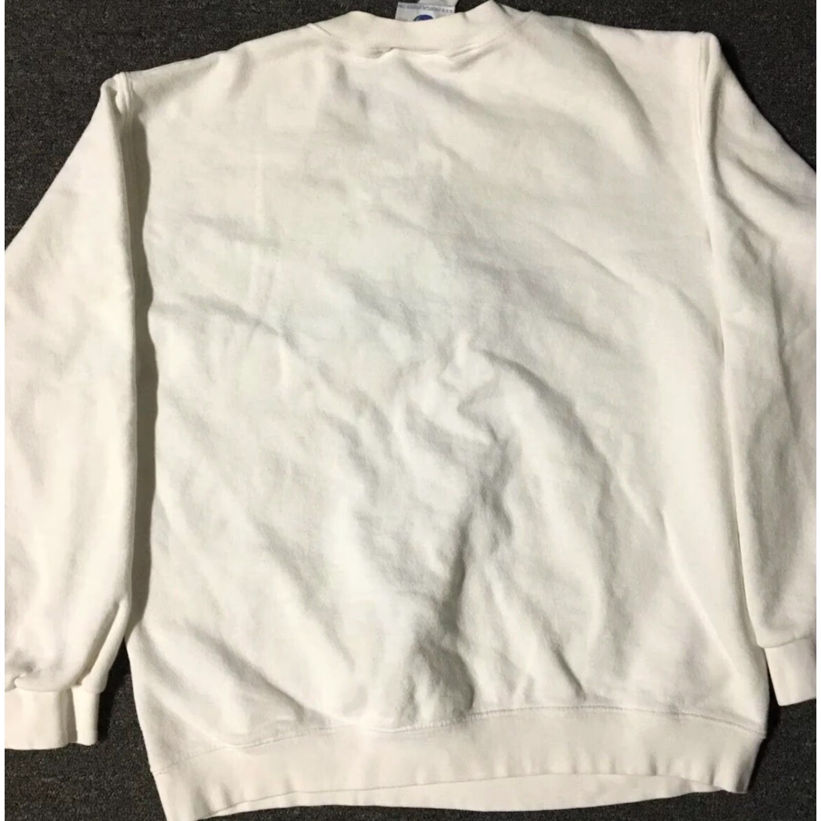Vintage VINTAGE Universal Studios Hollywood Sweatshirt M USA White 90s Grunge Logo Sports USA Mens Size US M / EU 48-50 / 2 - 7 Thumbnail